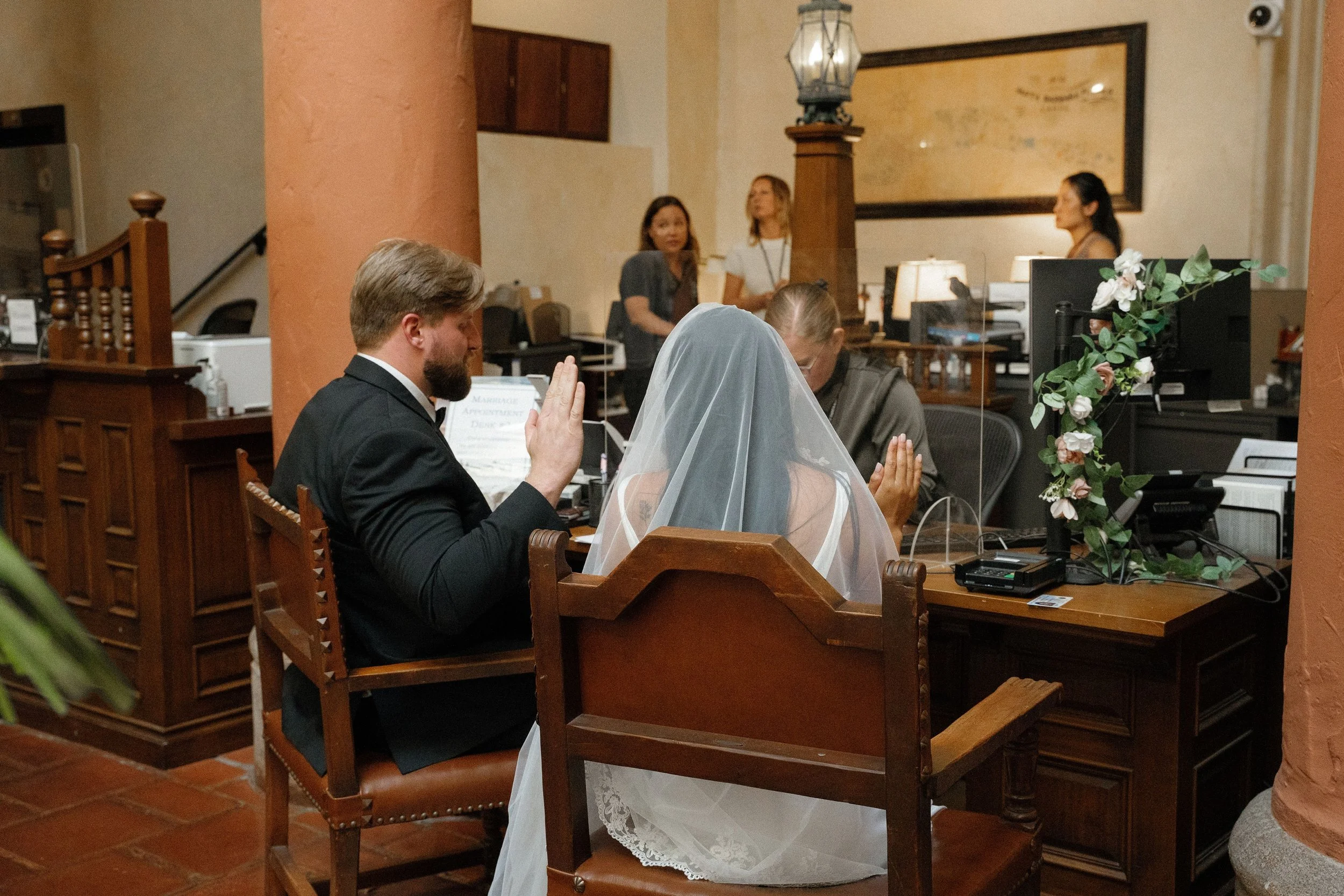 the-vow-edit-santa-barbara-wedding-simpson-house-inn-pearl-social-editorial-photography_0665.jpg