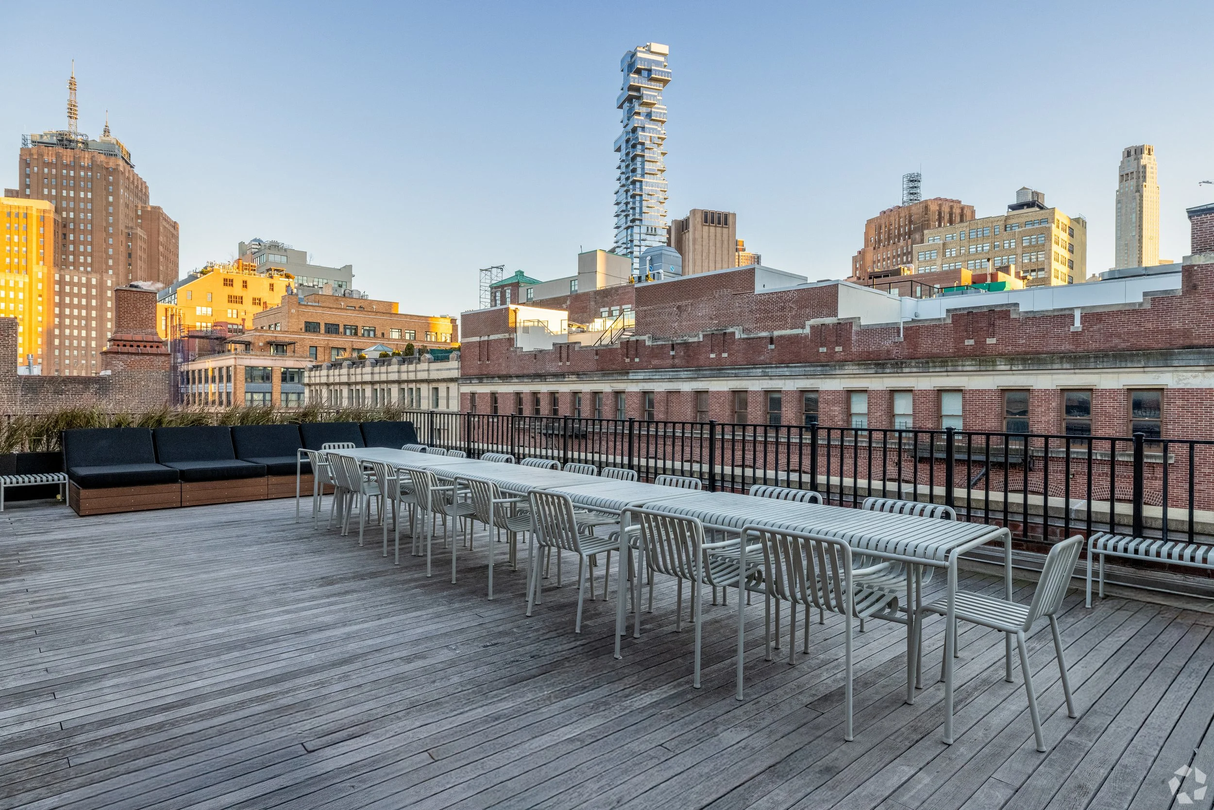 BuildingPhoto (12).jpg