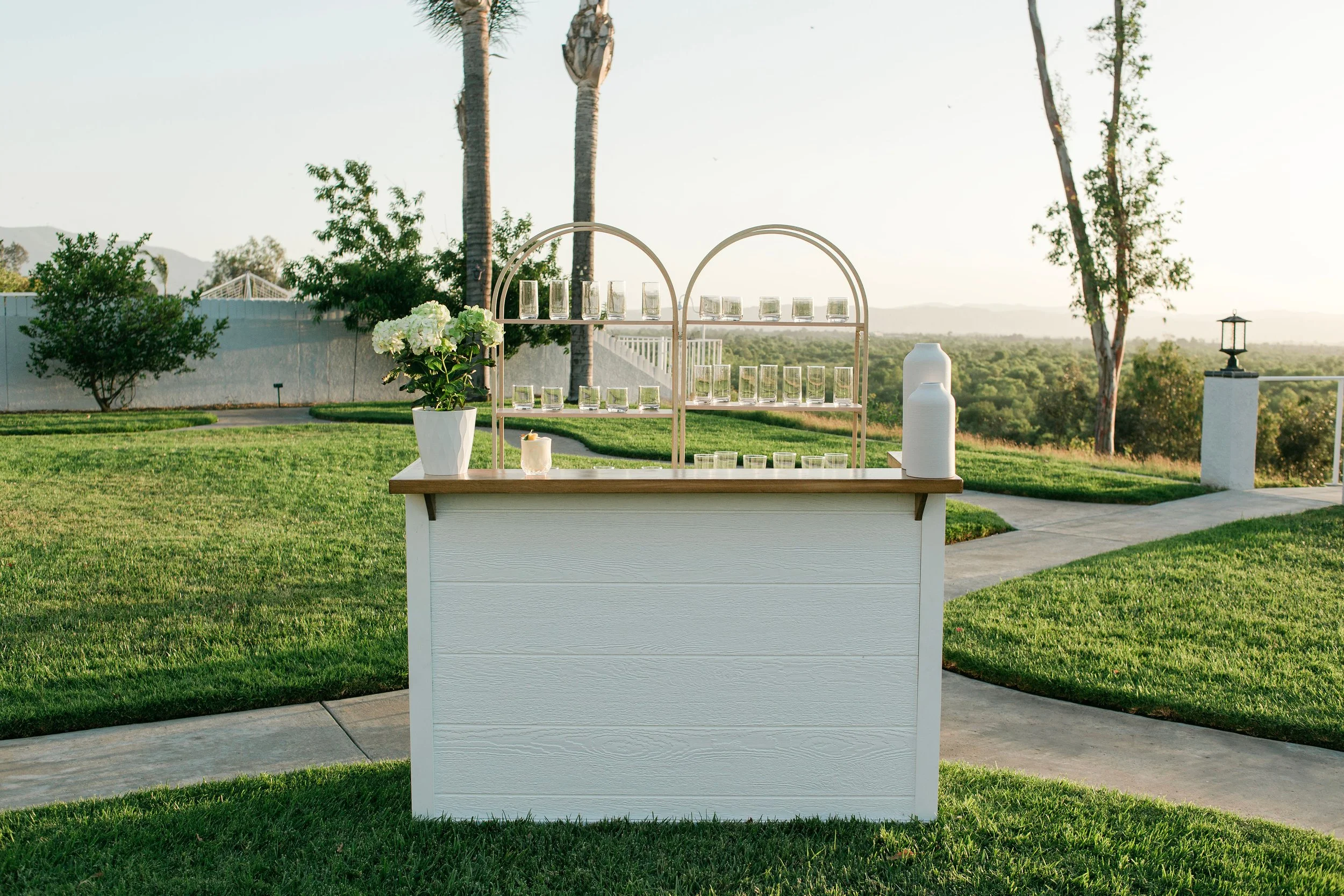 What to Look for When Hiring a Mobile Bar in Orange County