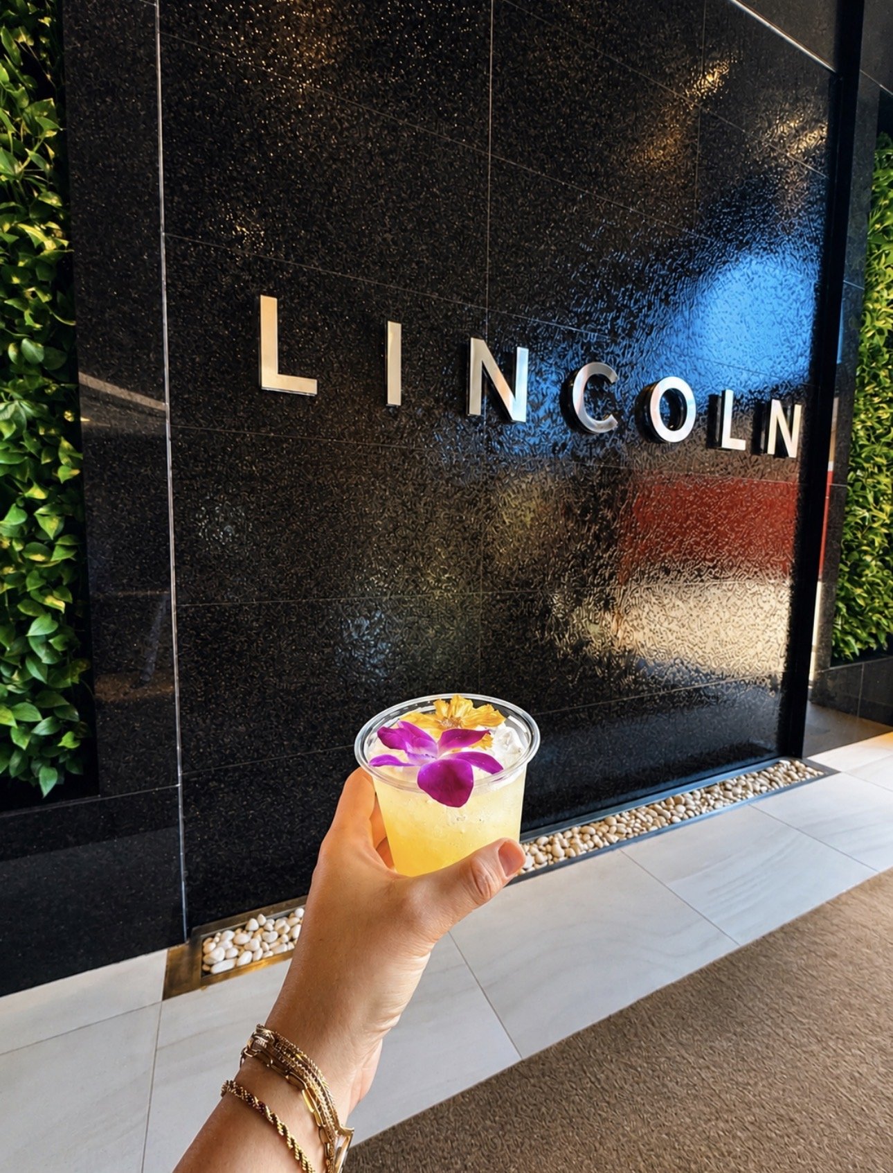 Brand Activation Mocktail Catering in Orange County: How BUBBLES Mobile Bar Helped Cozy Earth, Michael Kors &amp; Lincoln Create Memorable Guest Experiences