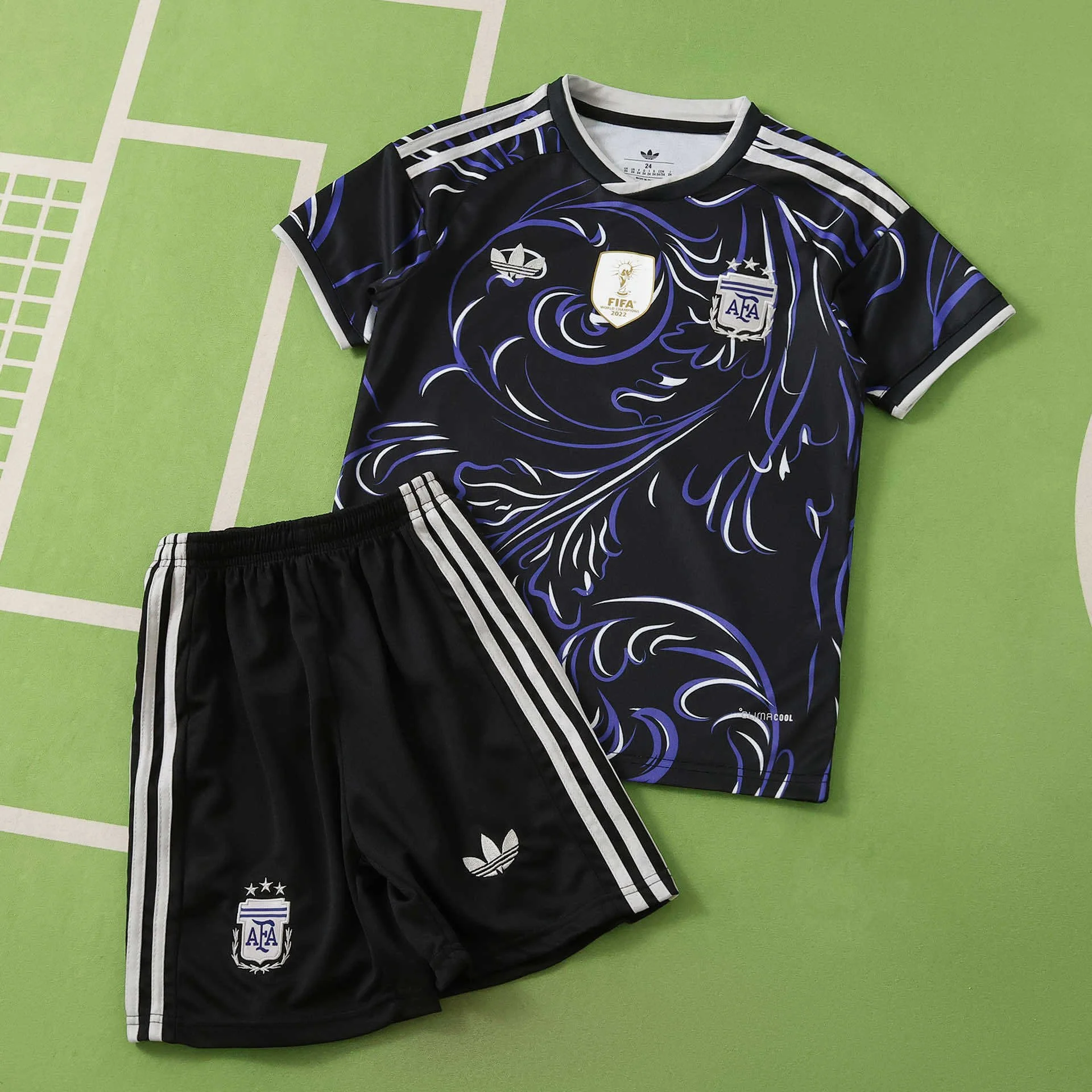 2026 FIFA World Cup Argentina away Kids kit