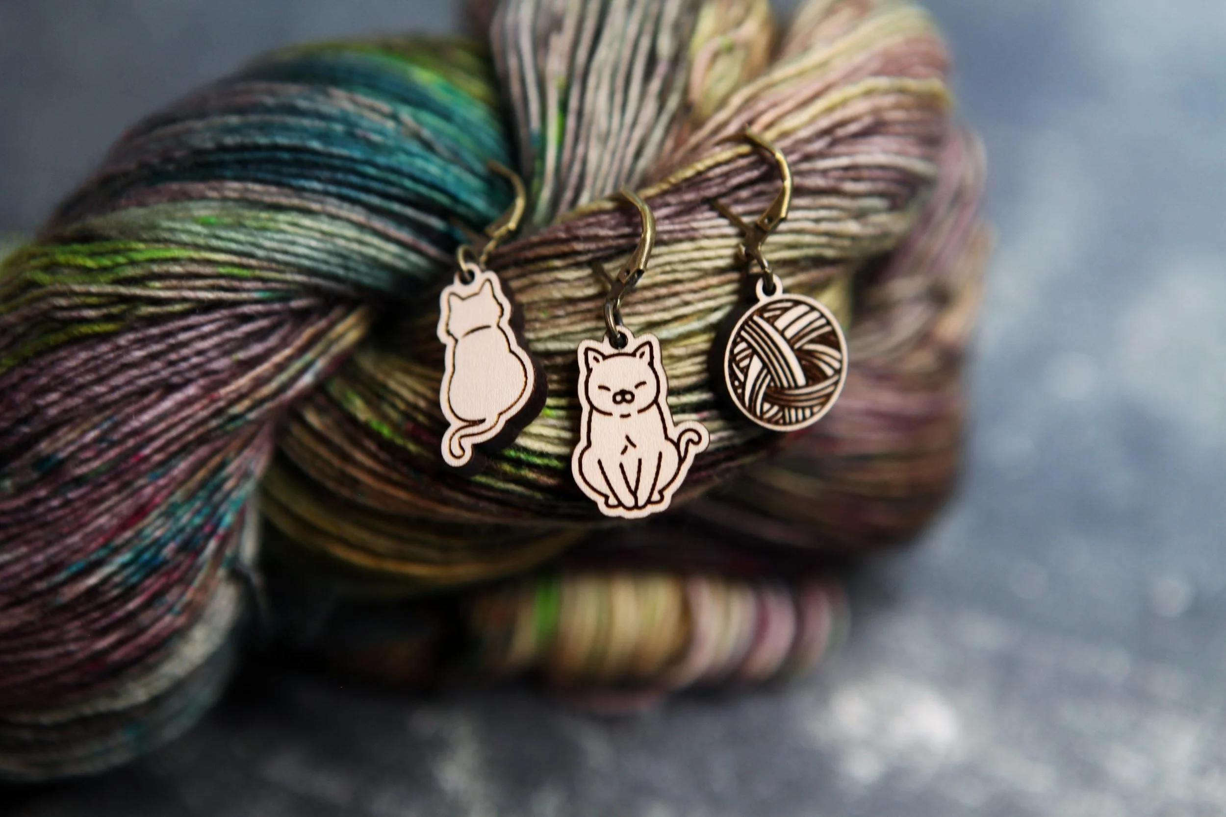 https://i.etsystatic.com/8282779/r/il/53cfff/6975739596/il_fullxfull.6975739596_2u86.jpg