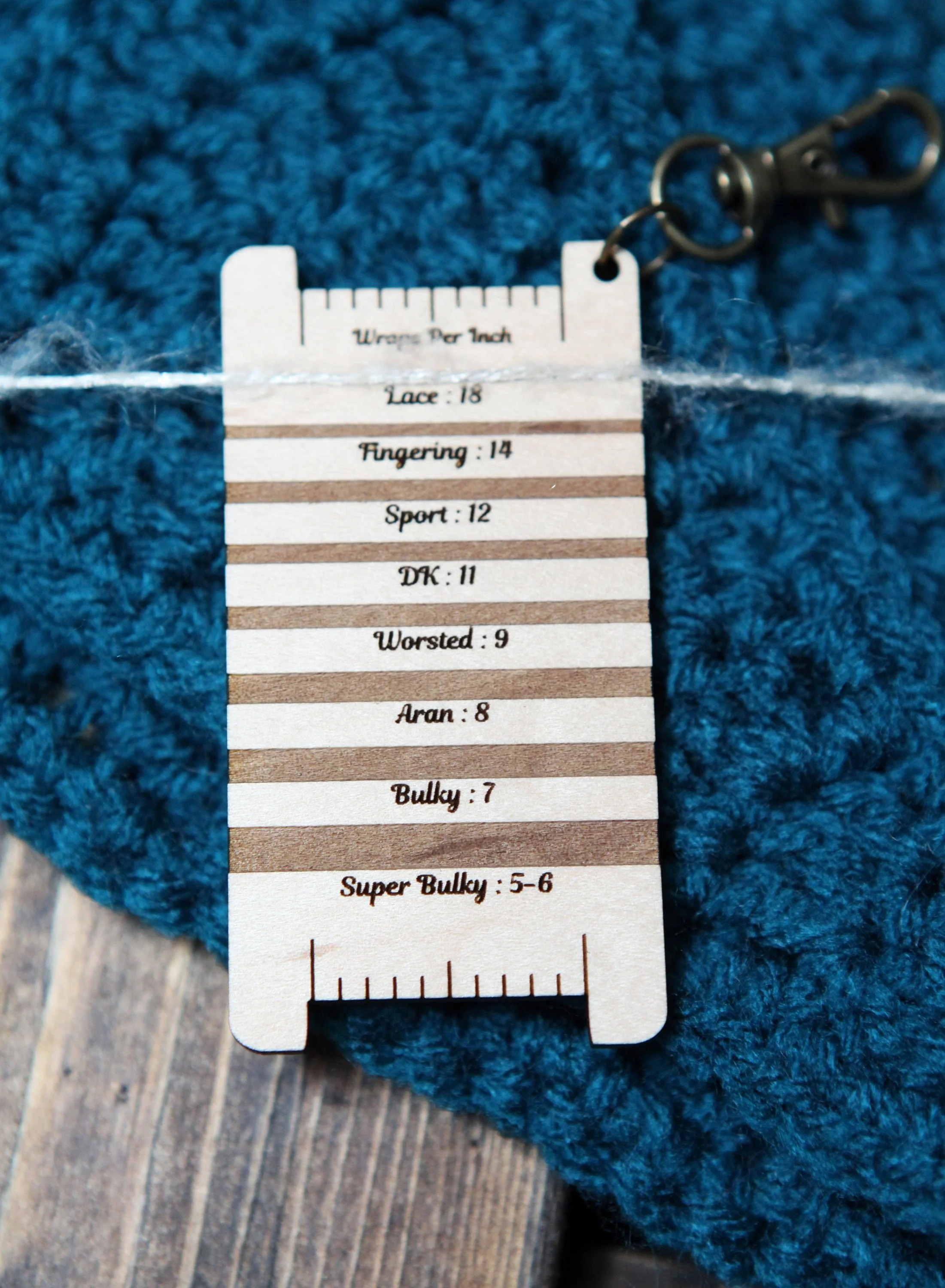 https://i.etsystatic.com/8282779/r/il/04e6b0/2360660422/il_fullxfull.2360660422_jk84.jpg