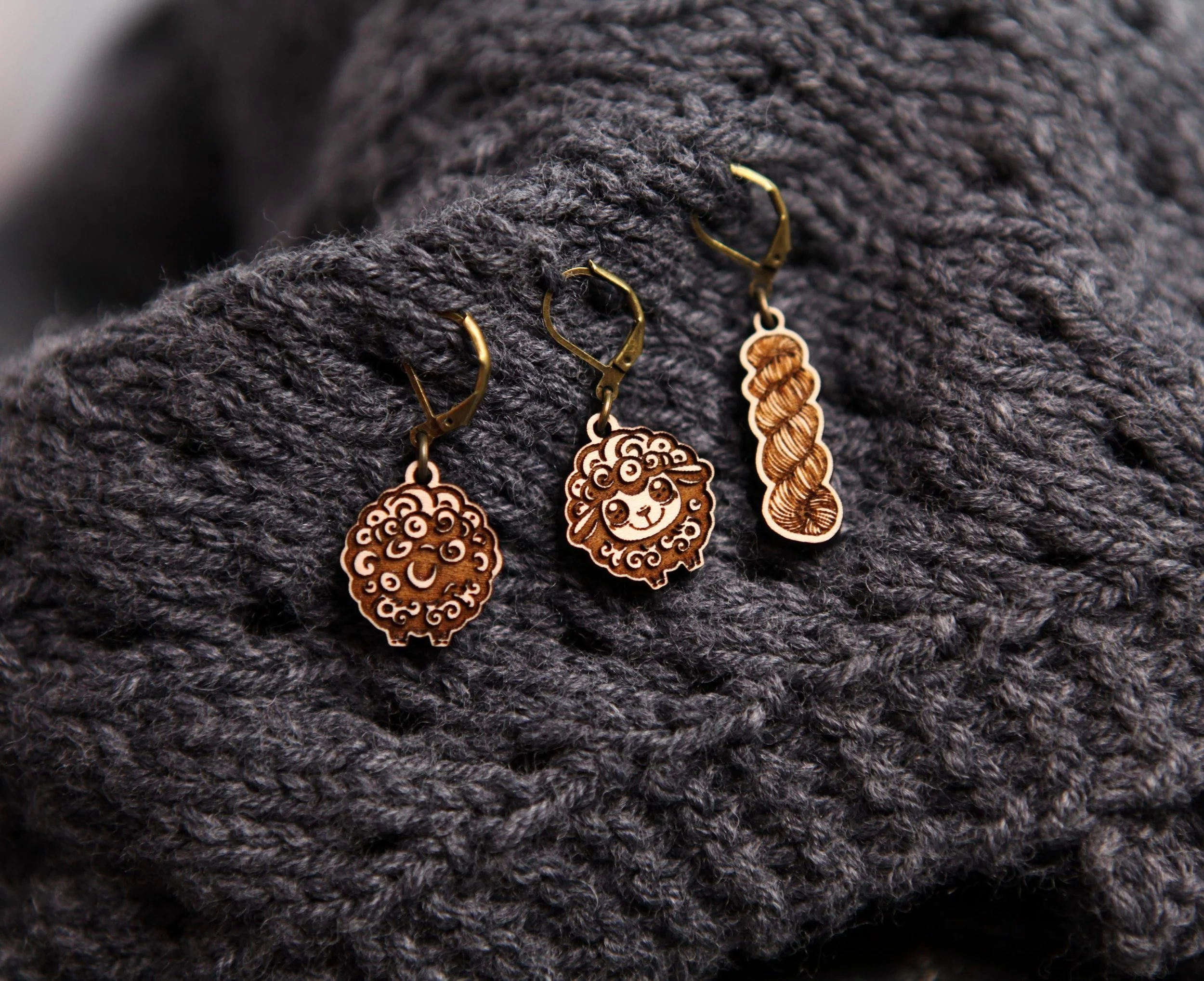 https://i.etsystatic.com/8282779/r/il/17d392/6975748558/il_fullxfull.6975748558_2kv6.jpg