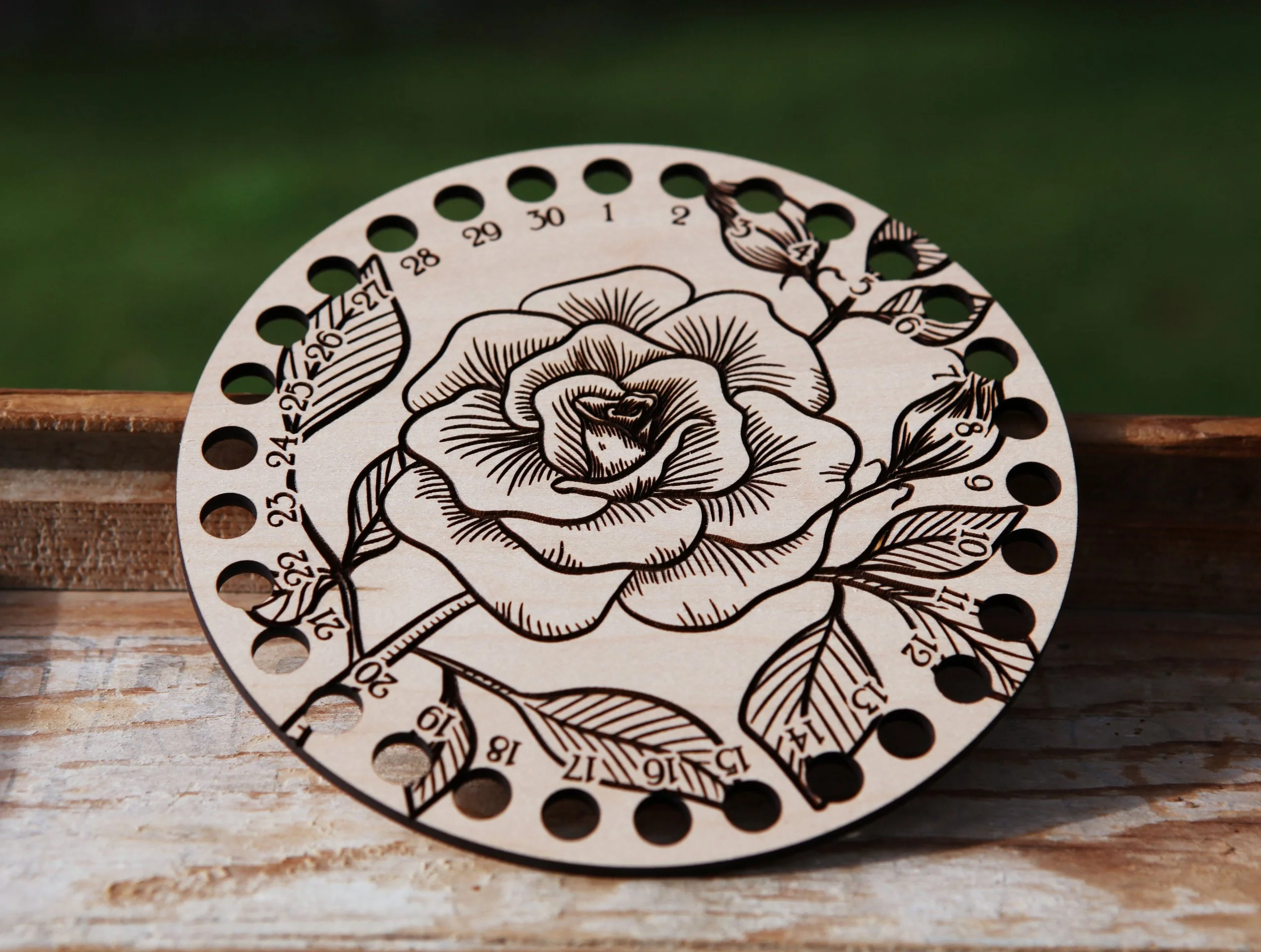 https://i.etsystatic.com/8282779/r/il/05ead8/2778512204/il_fullxfull.2778512204_4jzf.jpg