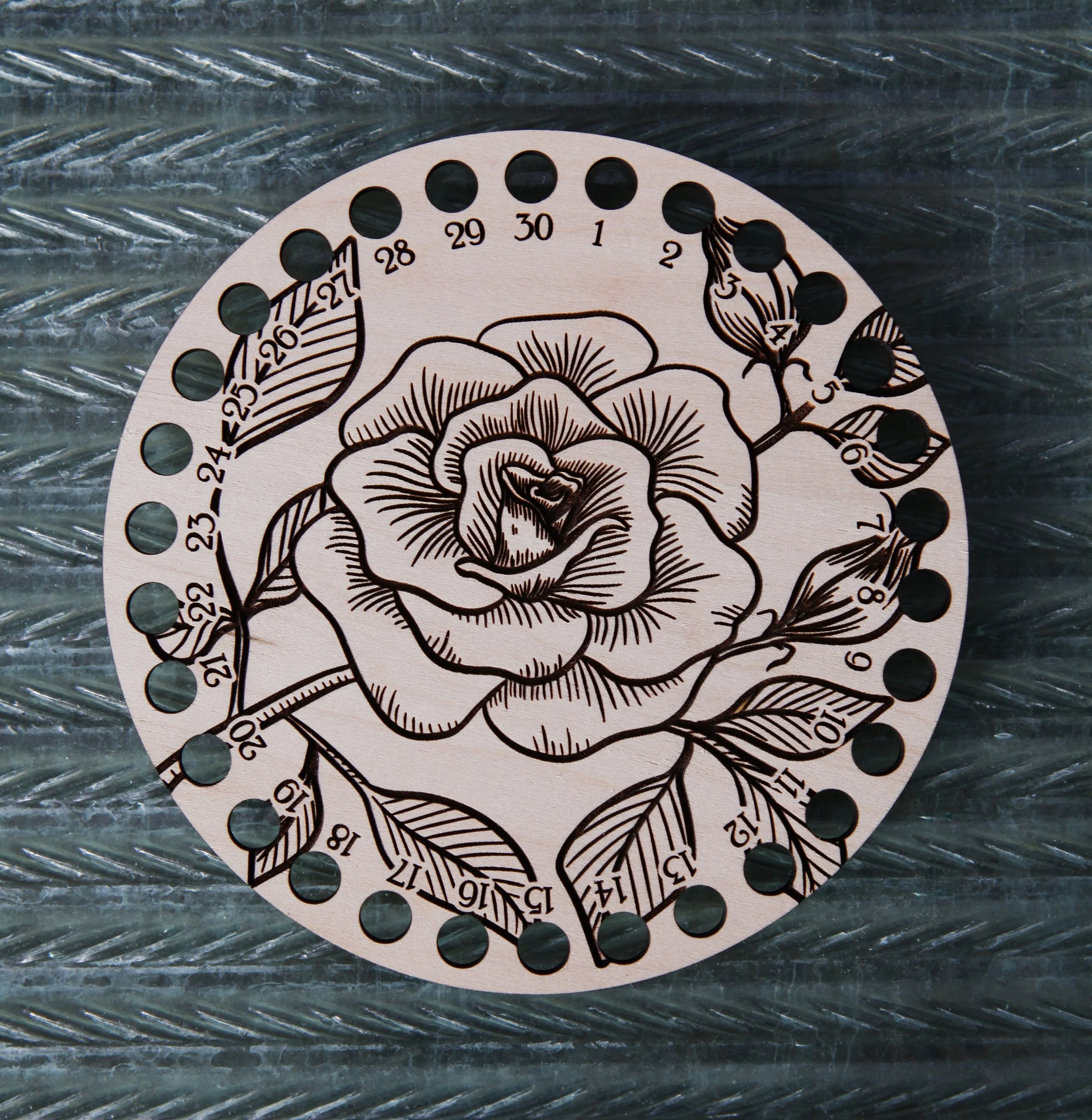 https://i.etsystatic.com/8282779/r/il/47e301/2826192809/il_fullxfull.2826192809_bwpg.jpg