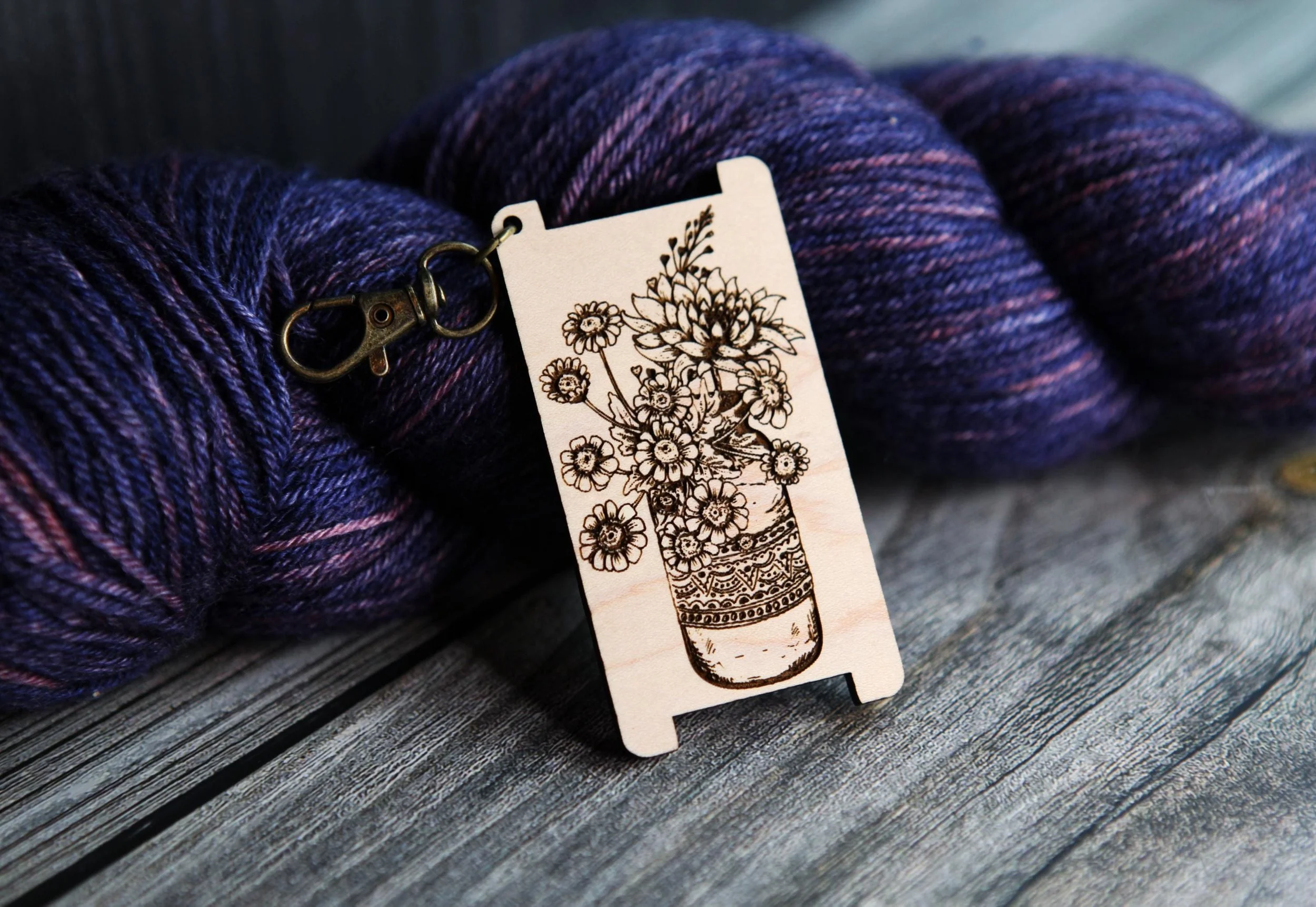 https://i.etsystatic.com/8282779/r/il/e5f460/7041455793/il_fullxfull.7041455793_845s.jpg