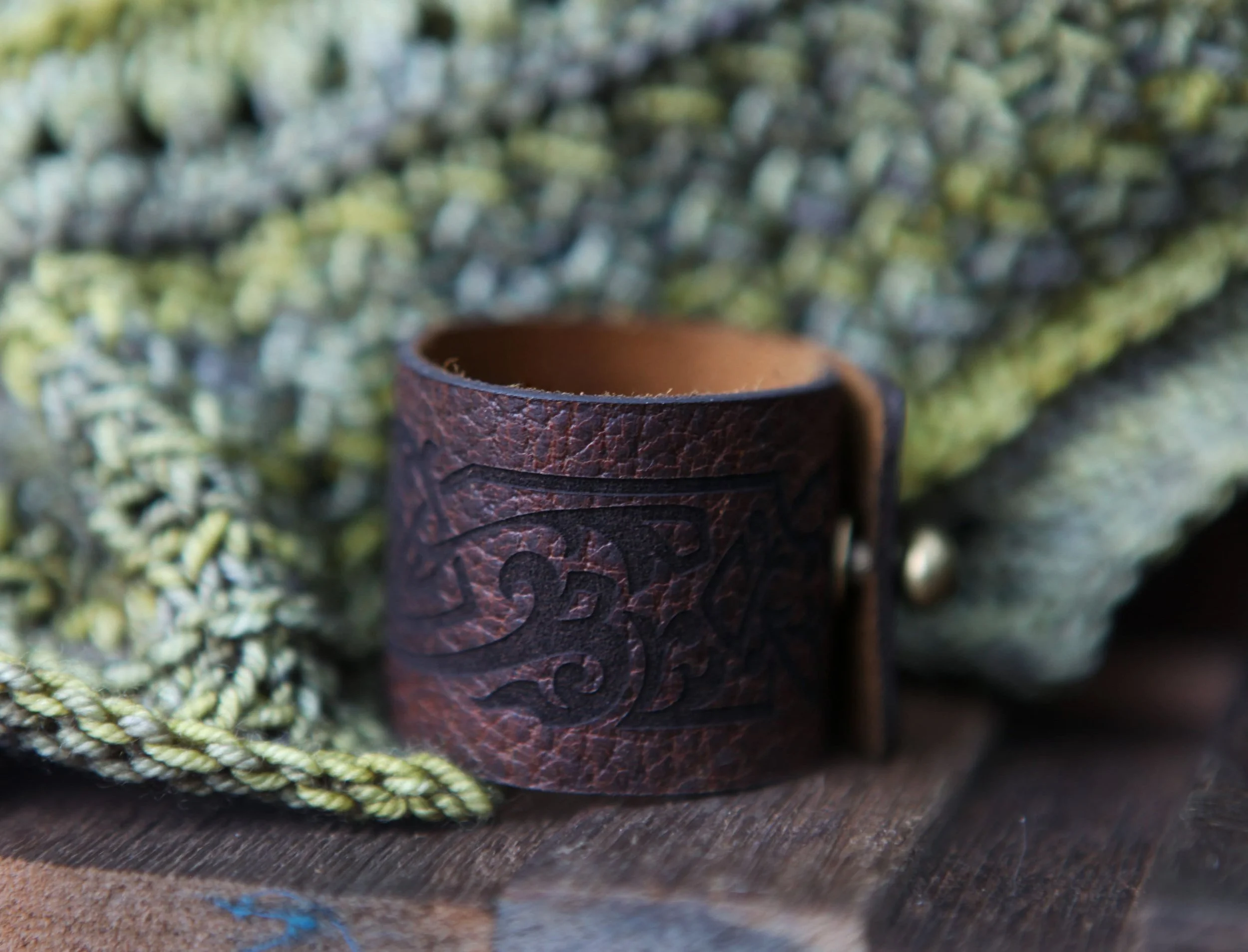 https://i.etsystatic.com/8282779/r/il/d8e95f/4477580248/il_fullxfull.4477580248_3upi.jpg