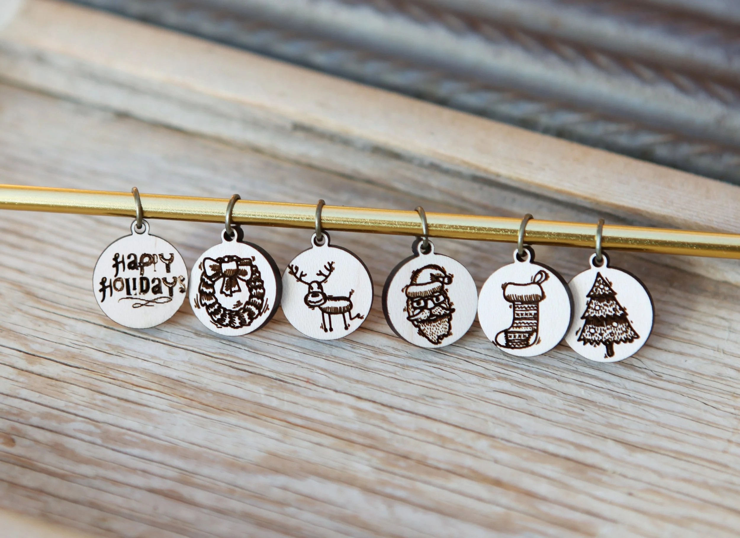 https://i.etsystatic.com/8282779/r/il/4d63c0/2677999703/il_fullxfull.2677999703_dcuq.jpg