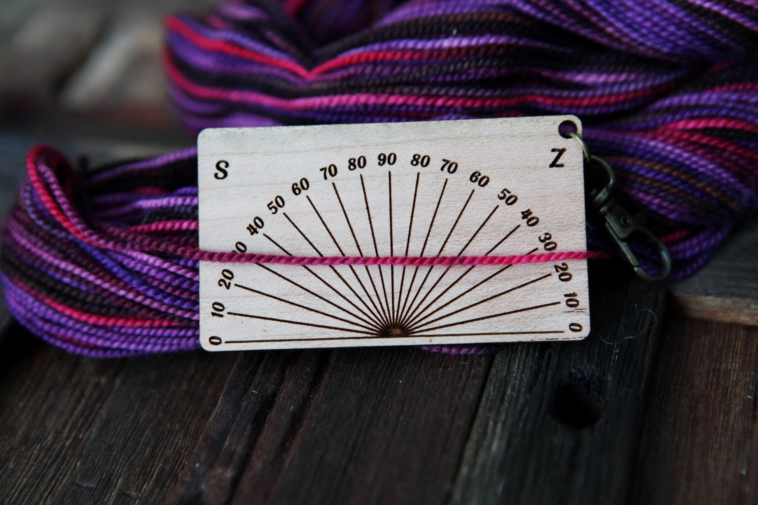 https://i.etsystatic.com/8282779/r/il/077de3/6514930570/il_fullxfull.6514930570_ky44.jpg