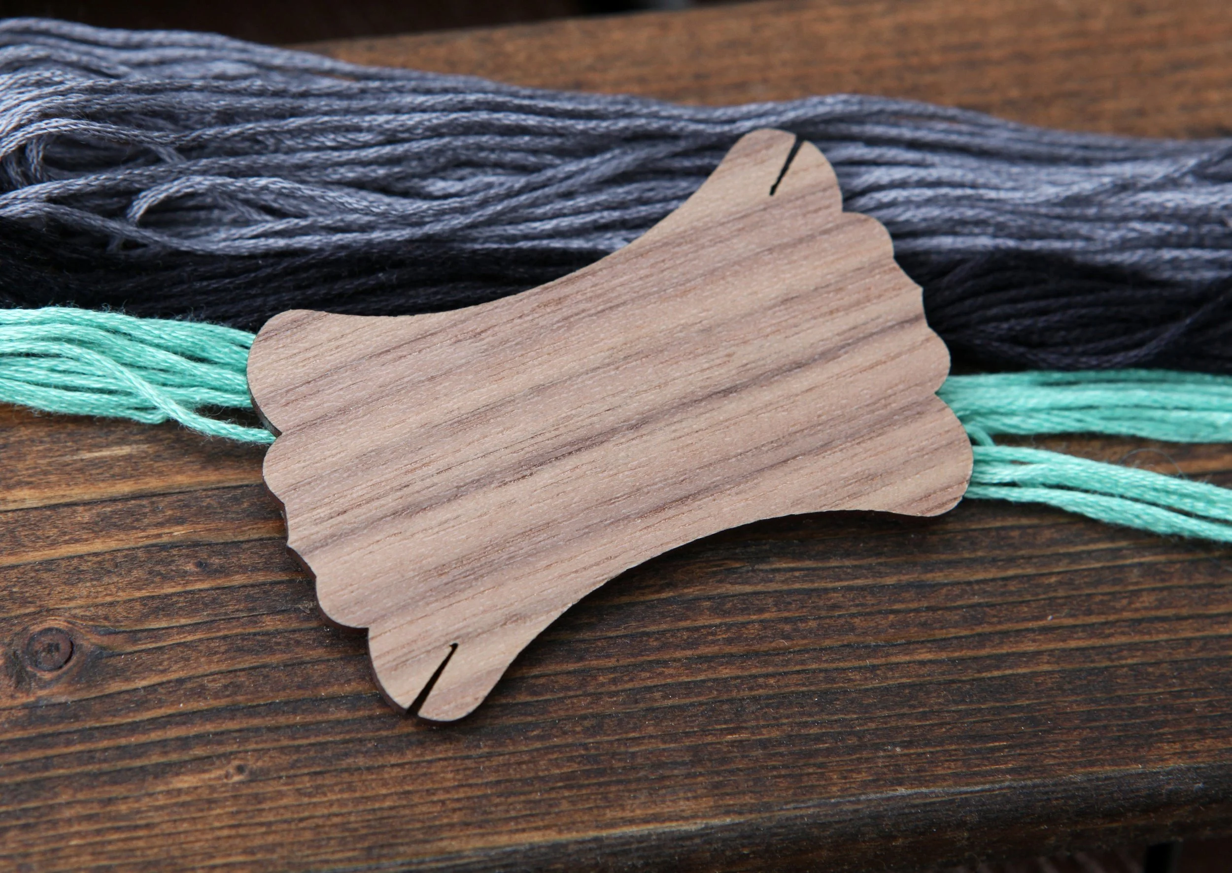 https://i.etsystatic.com/8282779/r/il/3c5ff7/2340694623/il_fullxfull.2340694623_c7tr.jpg