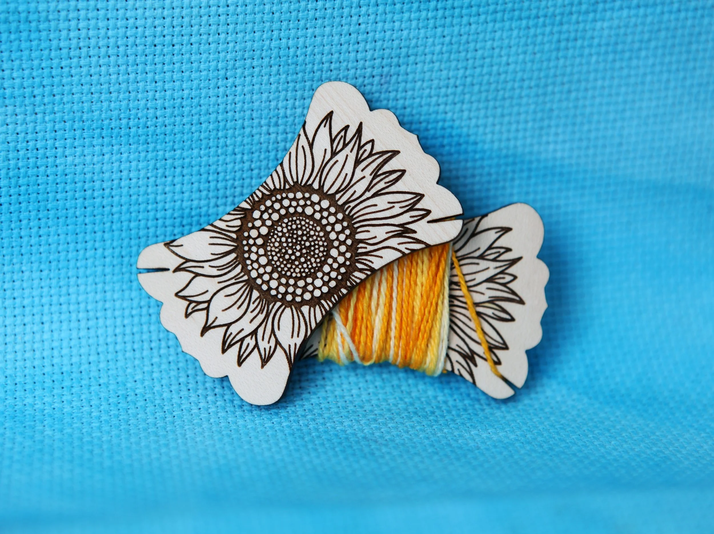 https://i.etsystatic.com/8282779/r/il/501fee/3839728719/il_fullxfull.3839728719_8flx.jpg