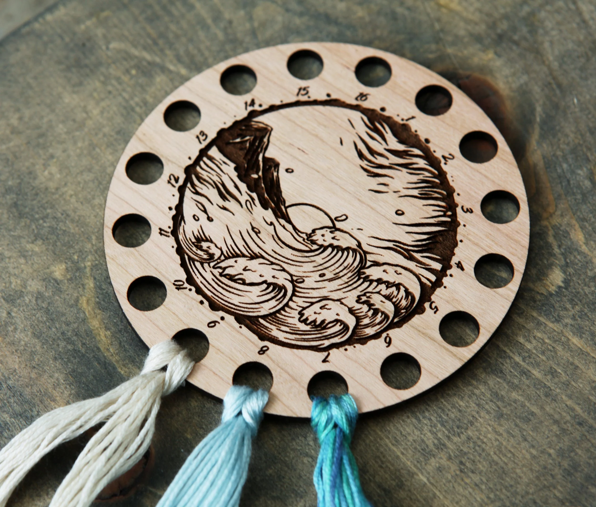 https://i.etsystatic.com/8282779/r/il/7c50a6/3954677726/il_fullxfull.3954677726_42wm.jpg