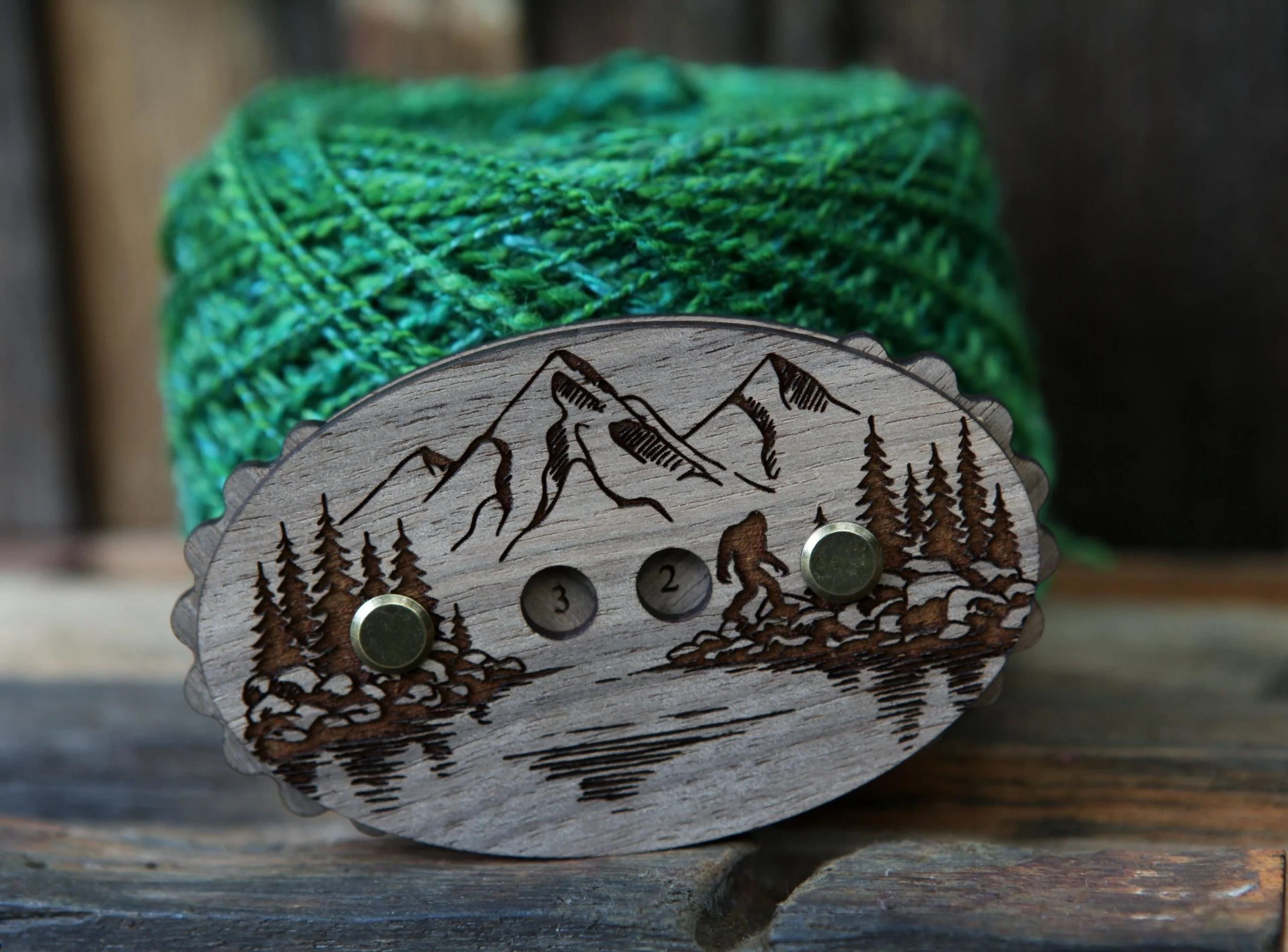 https://i.etsystatic.com/8282779/r/il/cab818/6339851315/il_fullxfull.6339851315_df6h.jpg
