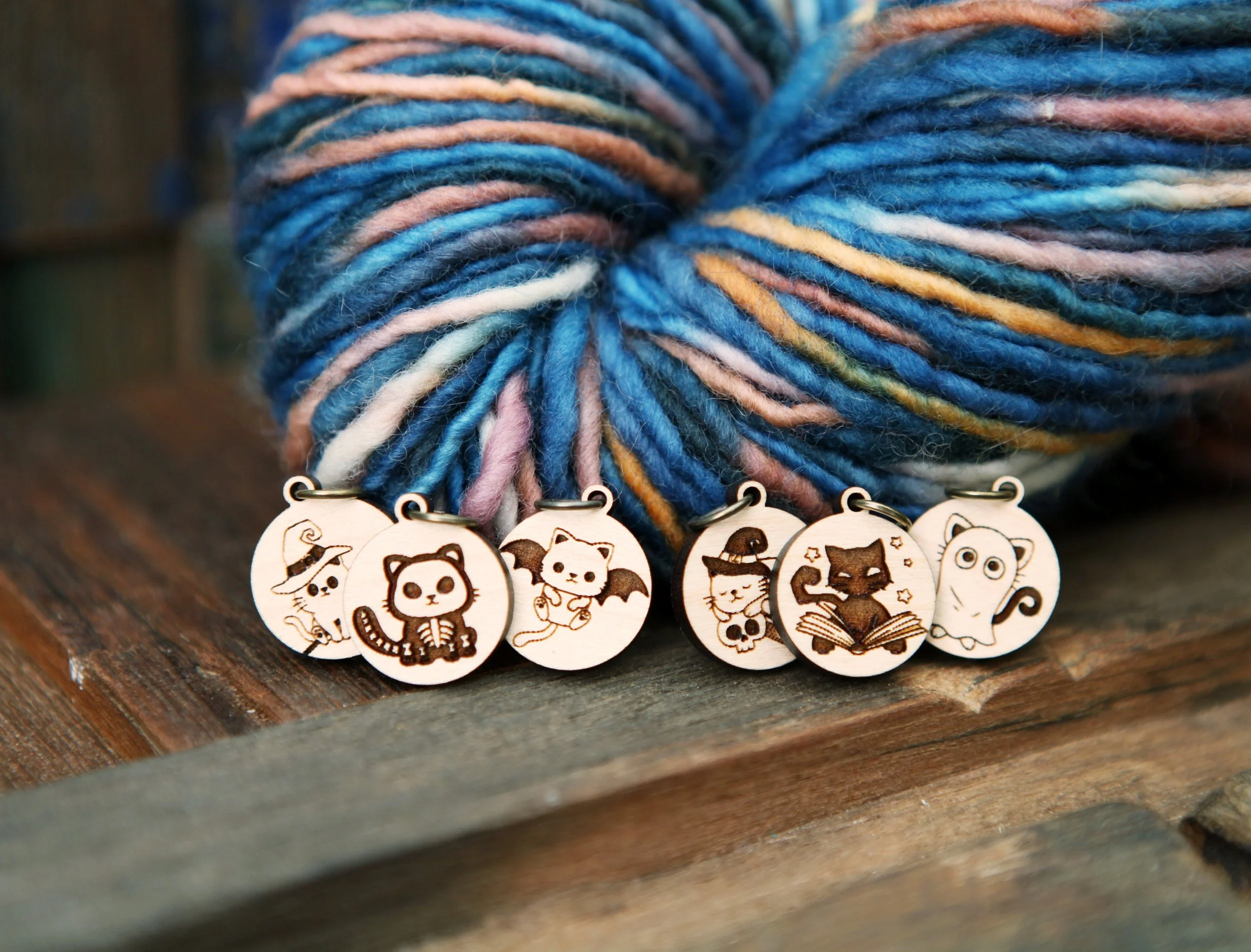 https://i.etsystatic.com/8282779/r/il/bd2e2b/4203049865/il_fullxfull.4203049865_pp92.jpg