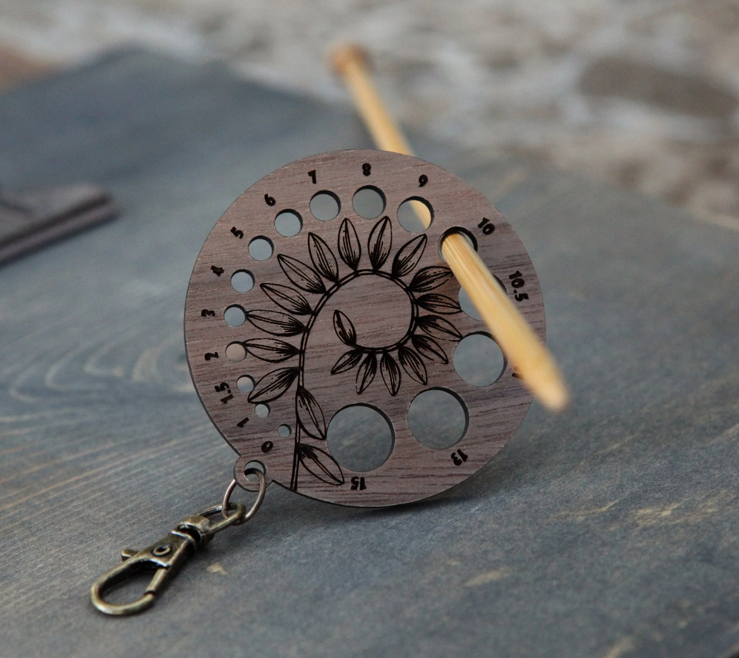https://i.etsystatic.com/8282779/r/il/5bbf47/2364338177/il_fullxfull.2364338177_f7p6.jpg