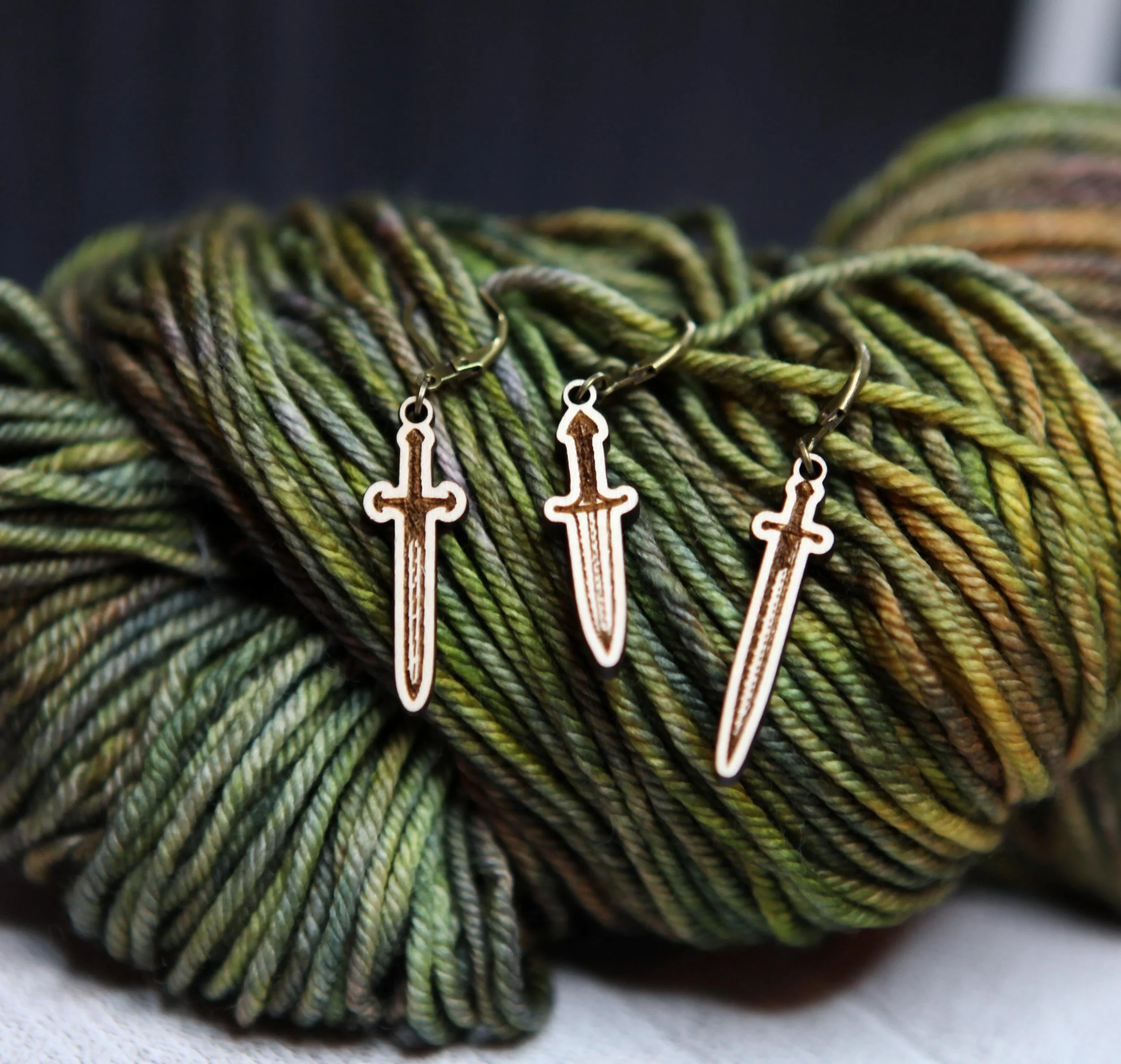 https://i.etsystatic.com/8282779/r/il/457ea4/6533907886/il_fullxfull.6533907886_8ljt.jpg