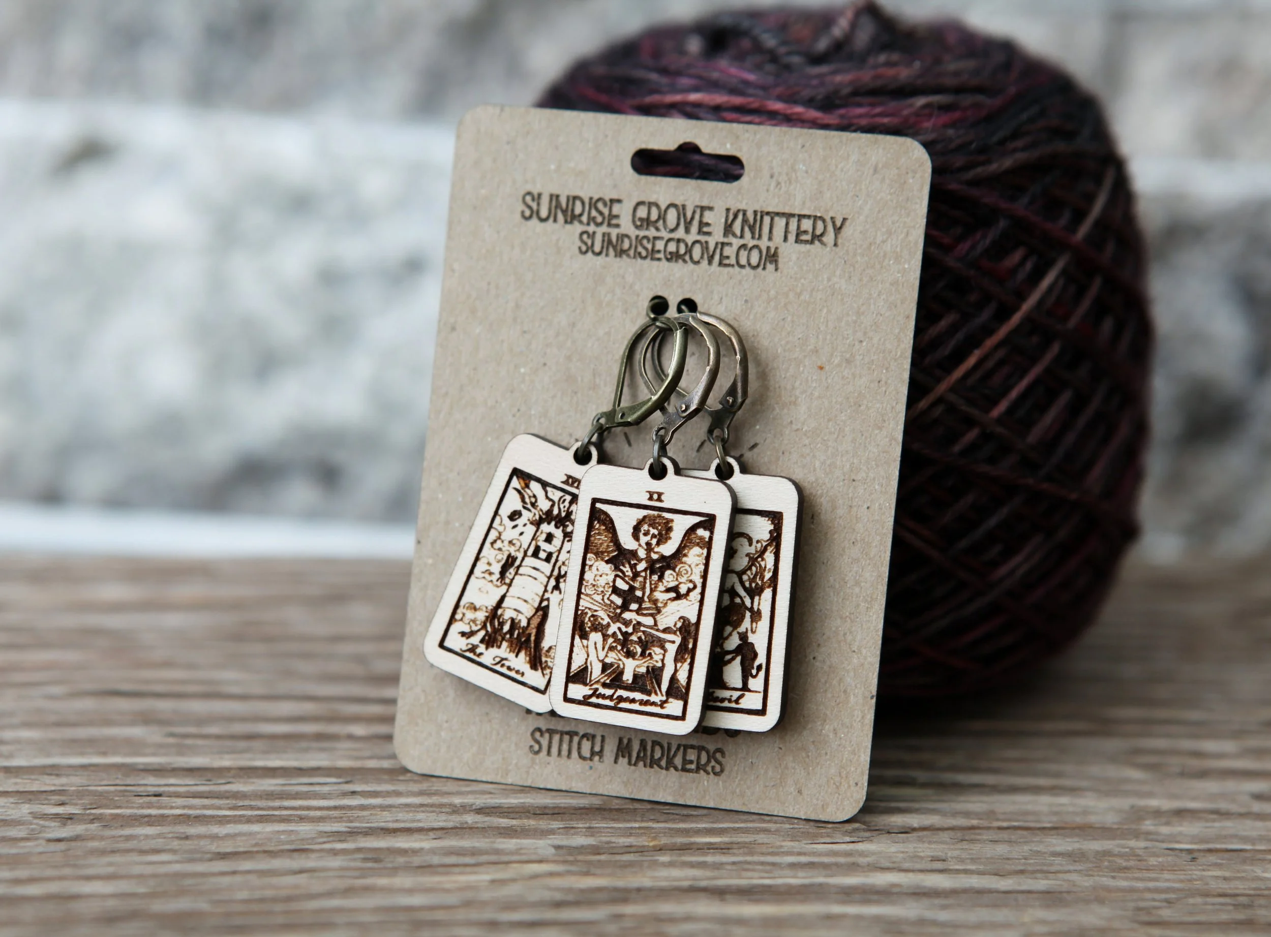 https://i.etsystatic.com/8282779/r/il/27abda/4803777722/il_fullxfull.4803777722_dijs.jpg