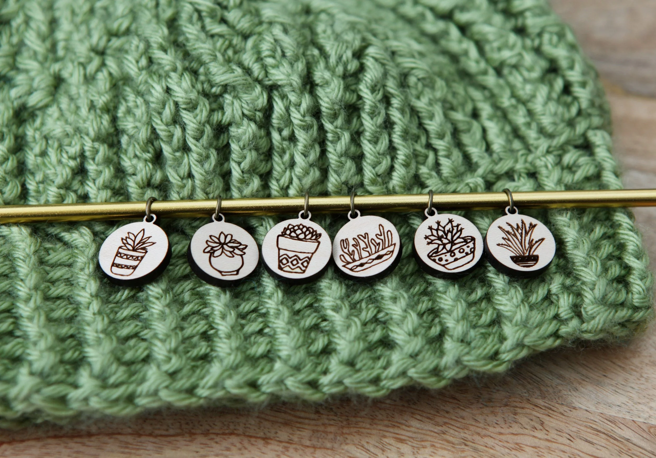 https://i.etsystatic.com/8282779/r/il/6455f5/3087816341/il_fullxfull.3087816341_45ea.jpg