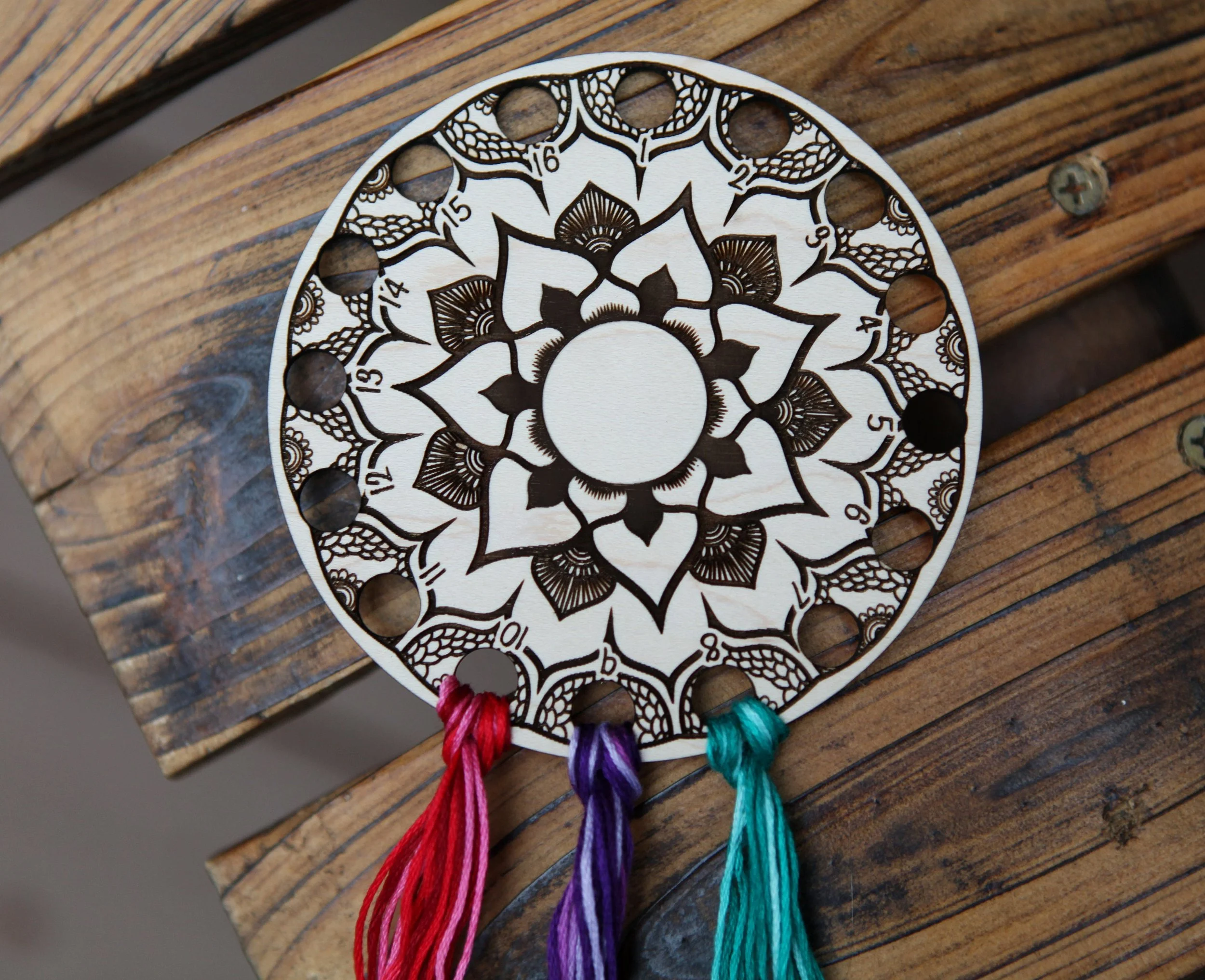 https://i.etsystatic.com/8282779/r/il/2230d0/2544841252/il_fullxfull.2544841252_sqmd.jpg