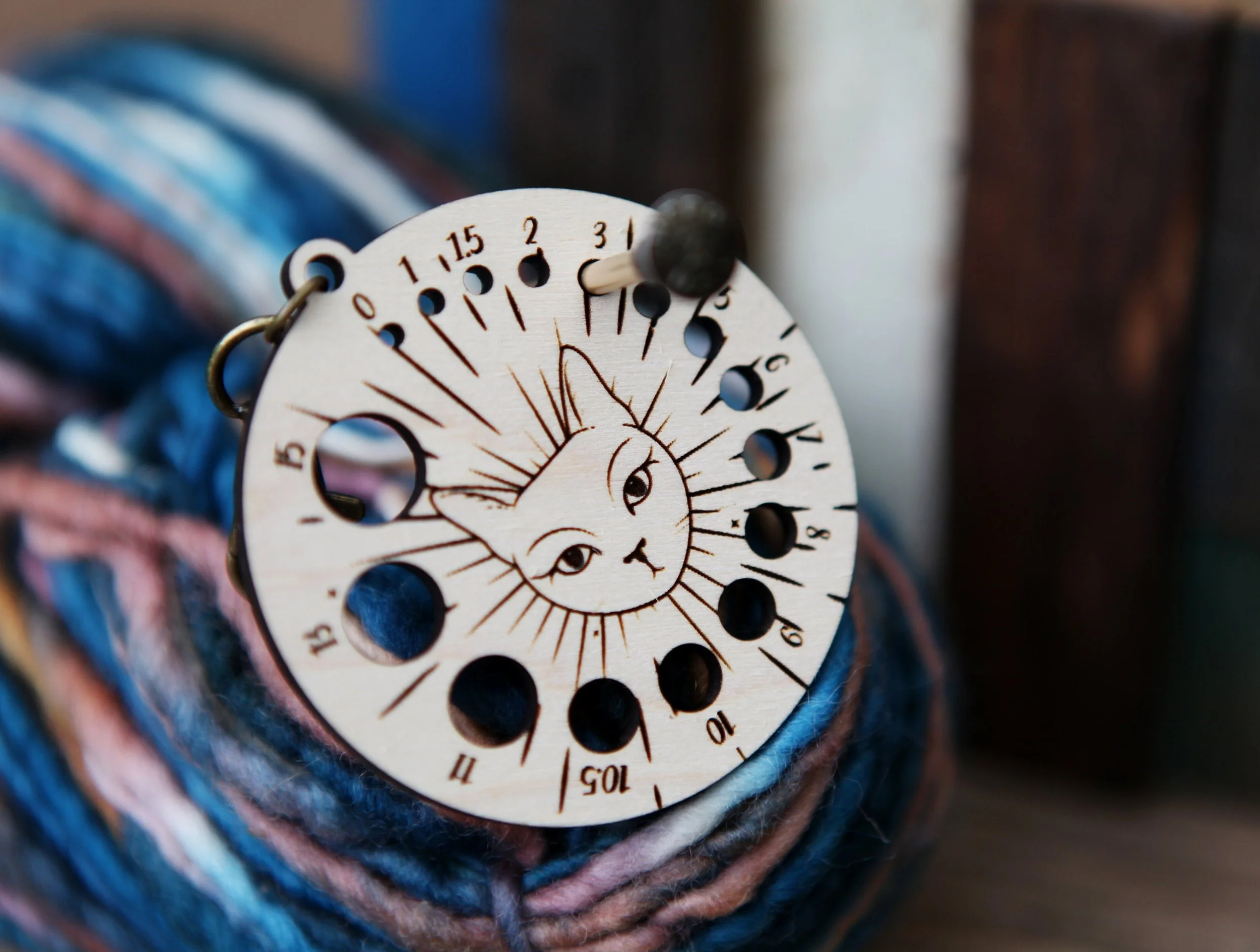 https://i.etsystatic.com/8282779/r/il/c3e6eb/4013830638/il_fullxfull.4013830638_dw11.jpg