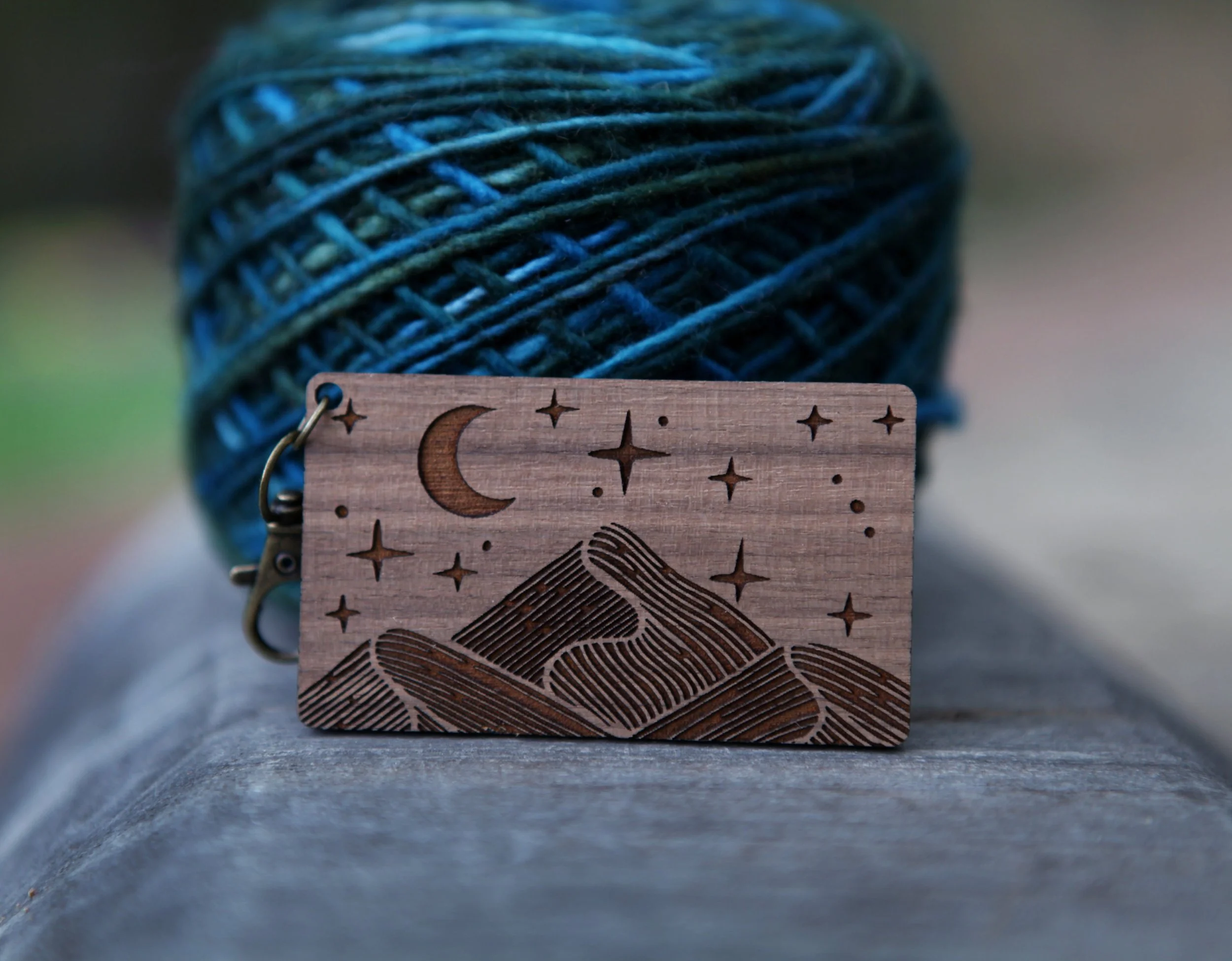 https://i.etsystatic.com/8282779/r/il/8fb212/3764260226/il_fullxfull.3764260226_nzu5.jpg
