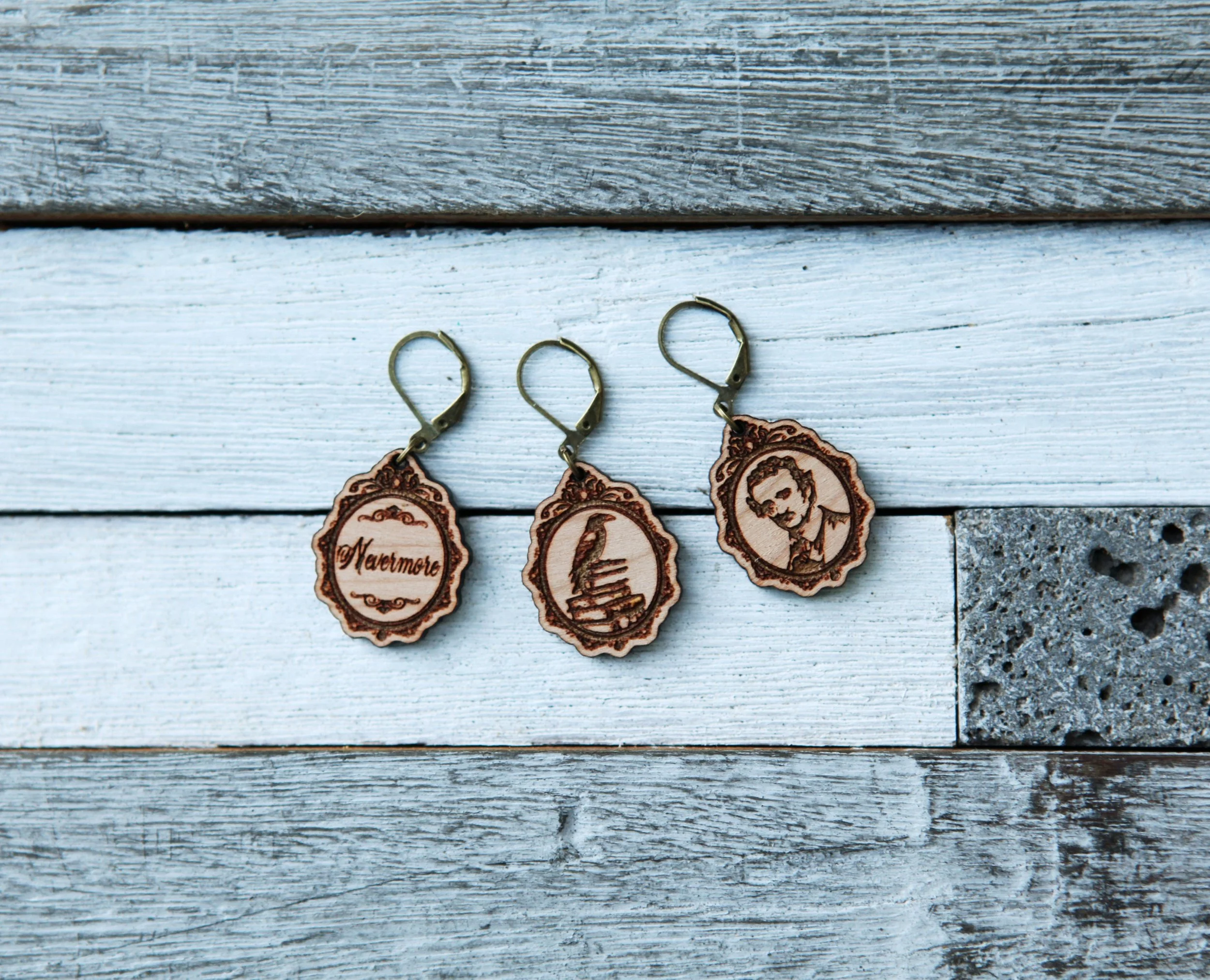 https://i.etsystatic.com/8282779/r/il/4a33fe/5365997906/il_fullxfull.5365997906_rh3z.jpg