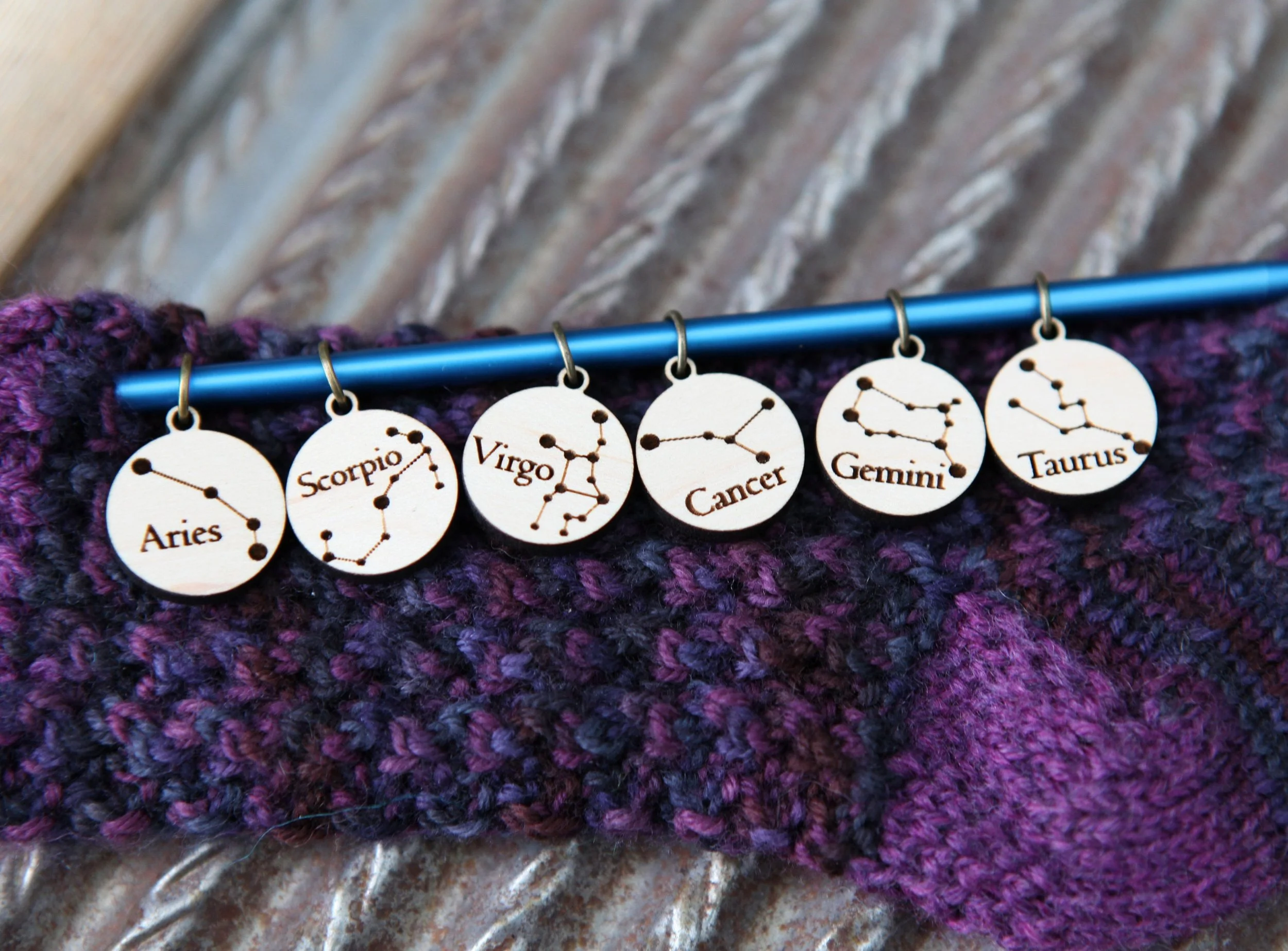 https://i.etsystatic.com/8282779/r/il/c38043/2906501255/il_fullxfull.2906501255_4z3e.jpg
