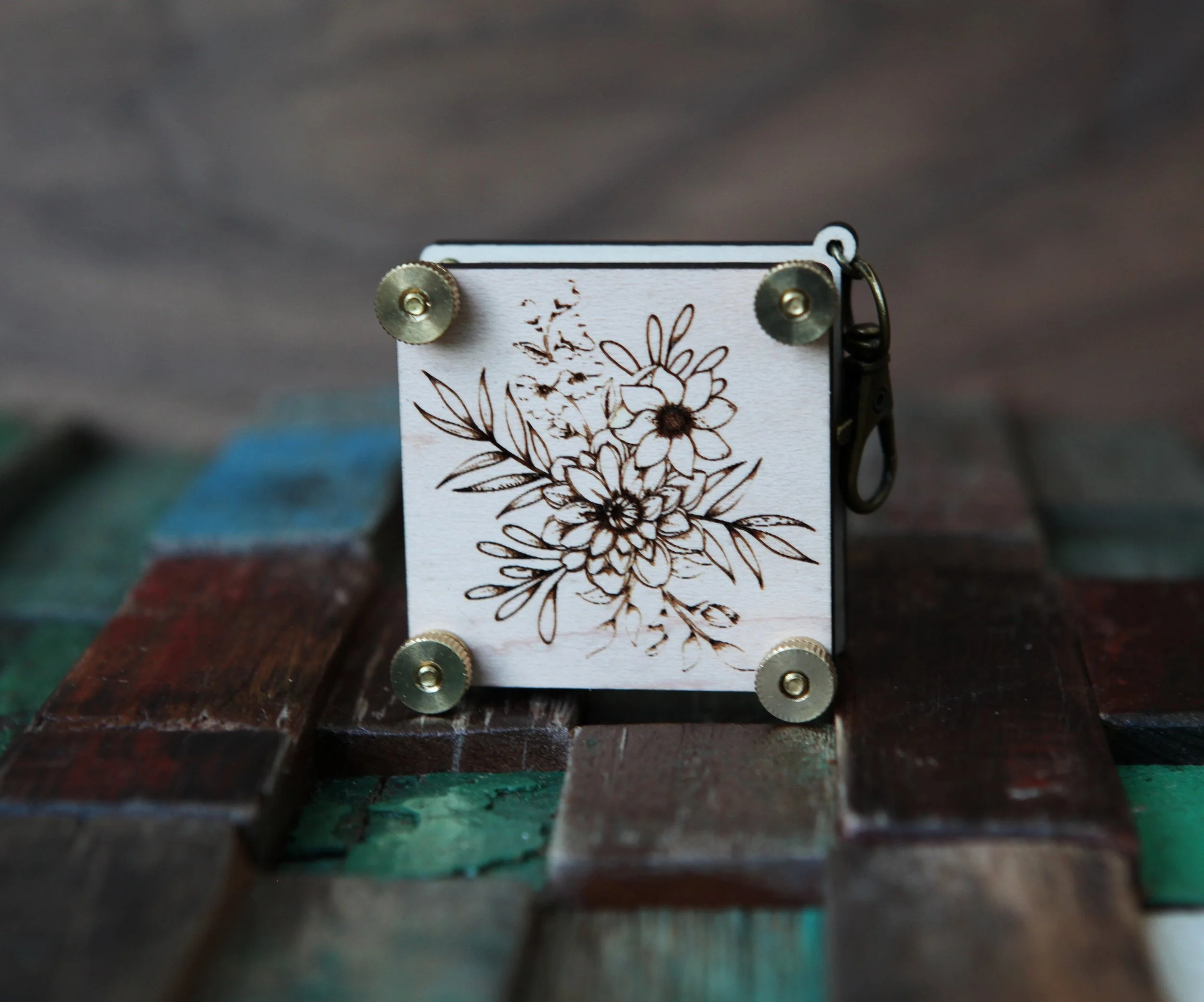 https://i.etsystatic.com/8282779/r/il/5bca70/5415886281/il_fullxfull.5415886281_41lo.jpg