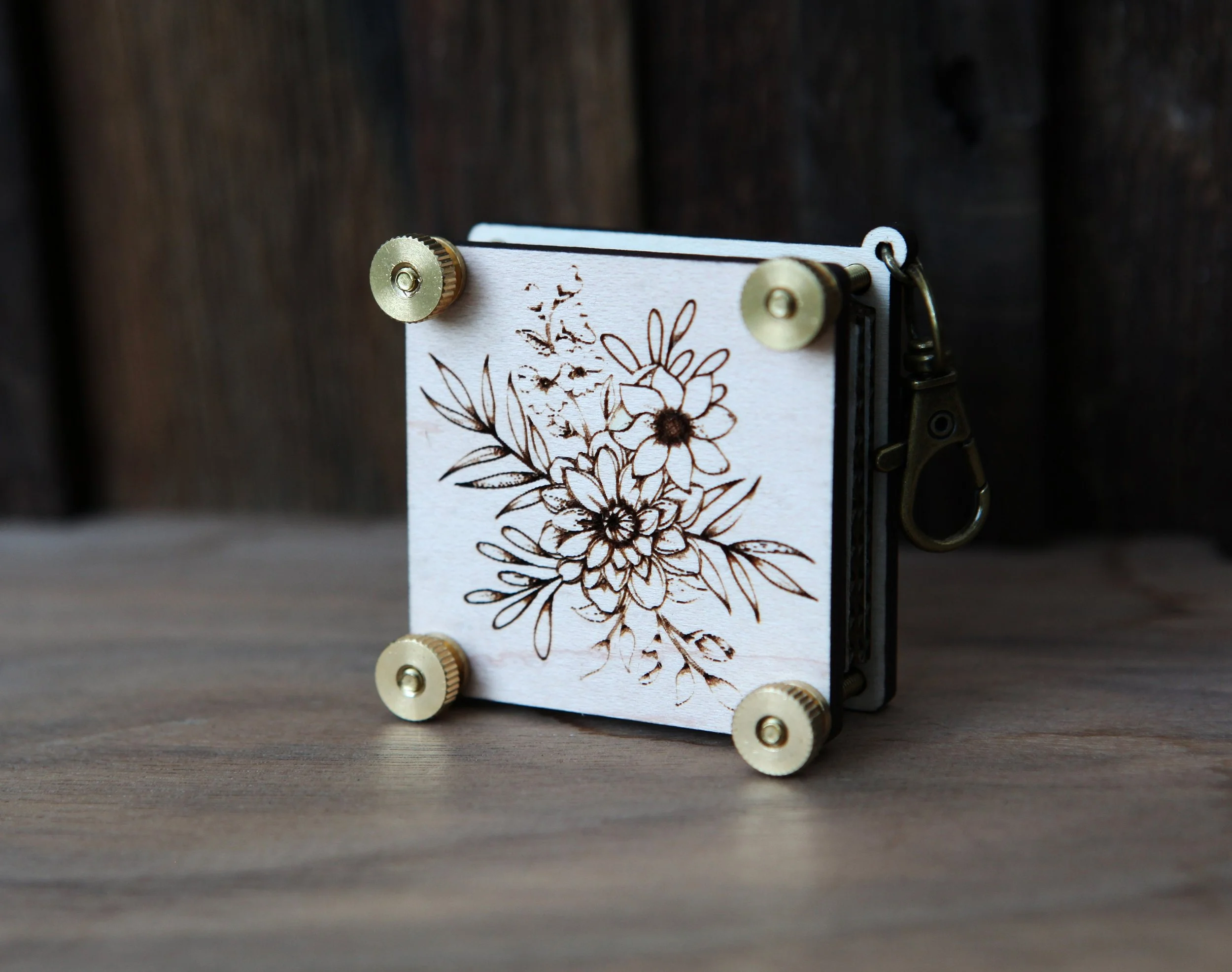 https://i.etsystatic.com/8282779/r/il/f51f6f/5367719238/il_fullxfull.5367719238_9tyj.jpg