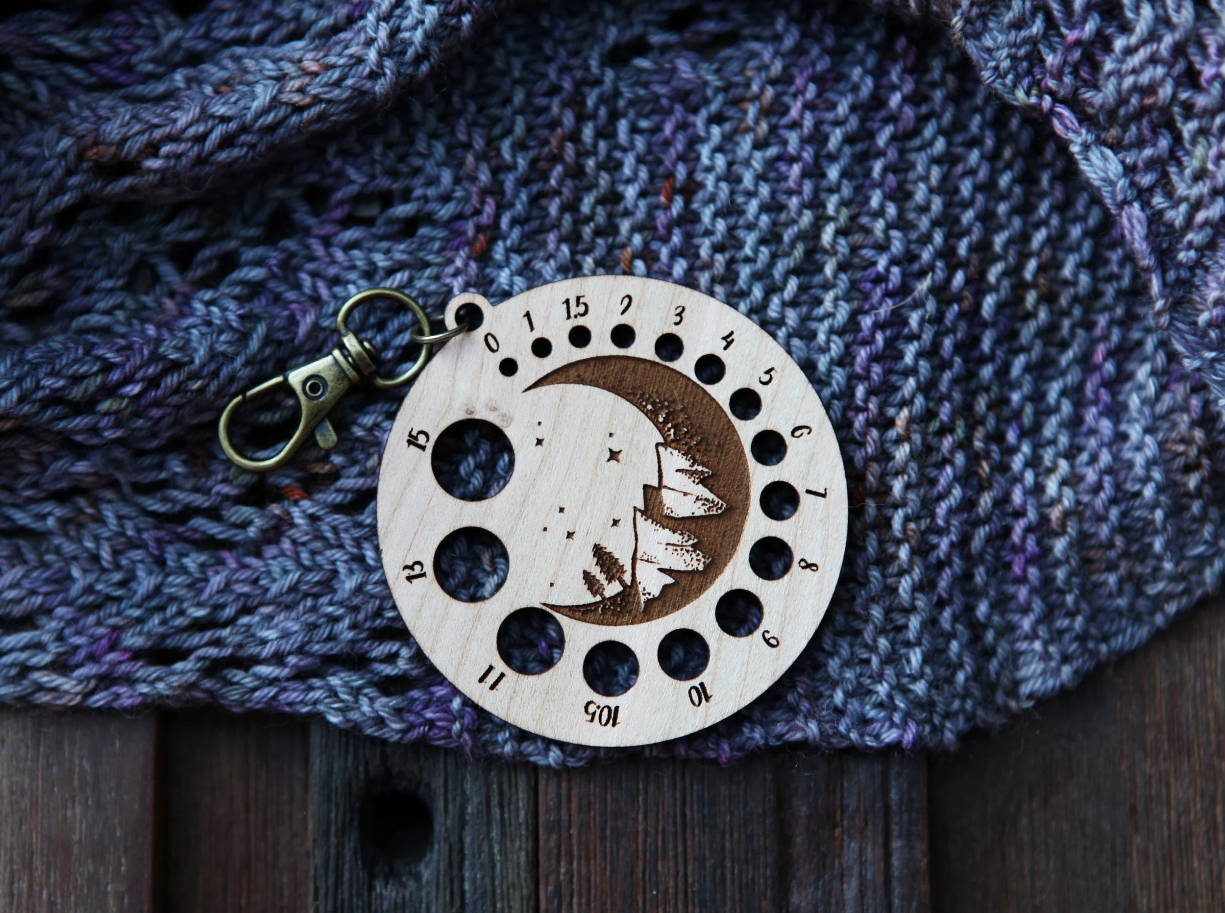 https://i.etsystatic.com/8282779/r/il/7c7050/4410372139/il_fullxfull.4410372139_k2pm.jpg