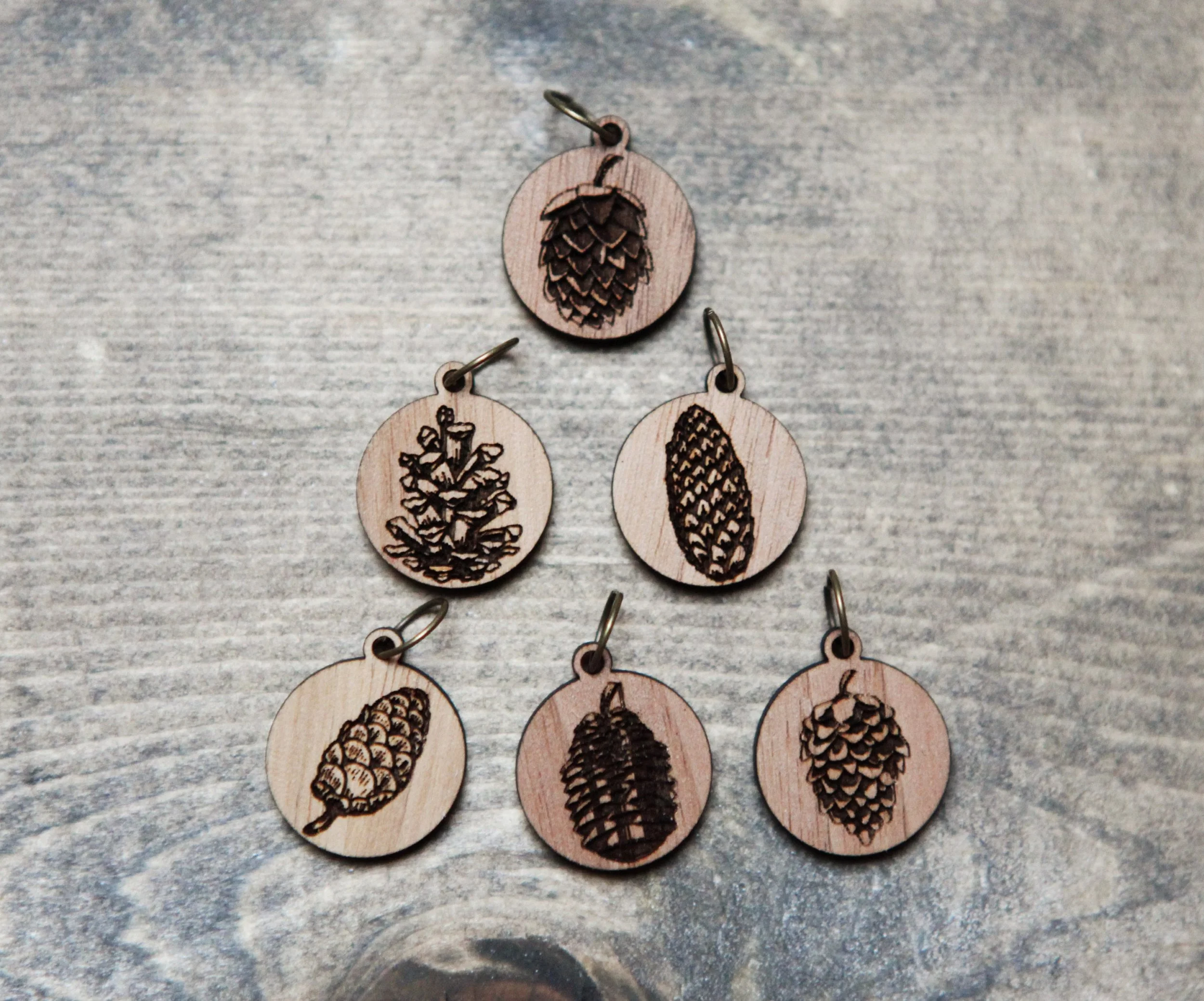 https://i.etsystatic.com/8282779/r/il/68301f/2193215032/il_fullxfull.2193215032_633q.jpg