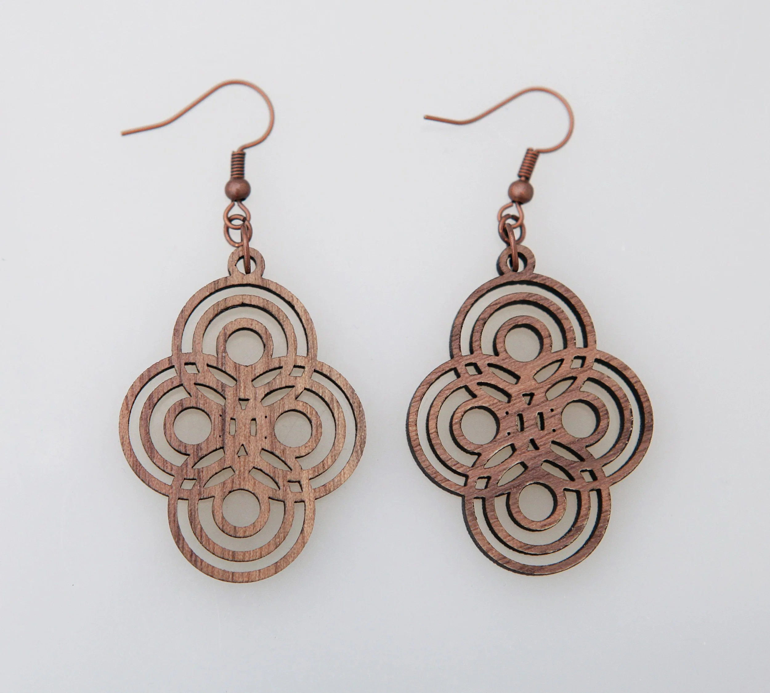 https://i.etsystatic.com/8282779/r/il/d69c56/2207419841/il_fullxfull.2207419841_8dht.jpg