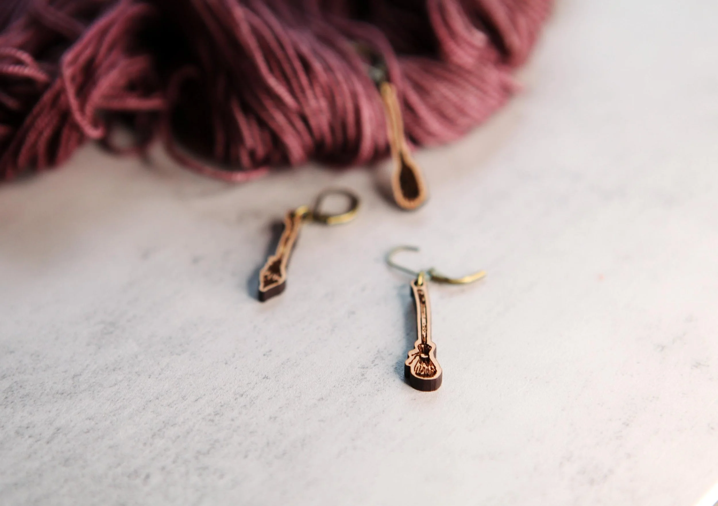 https://i.etsystatic.com/8282779/r/il/36a912/6768602672/il_fullxfull.6768602672_jstd.jpg