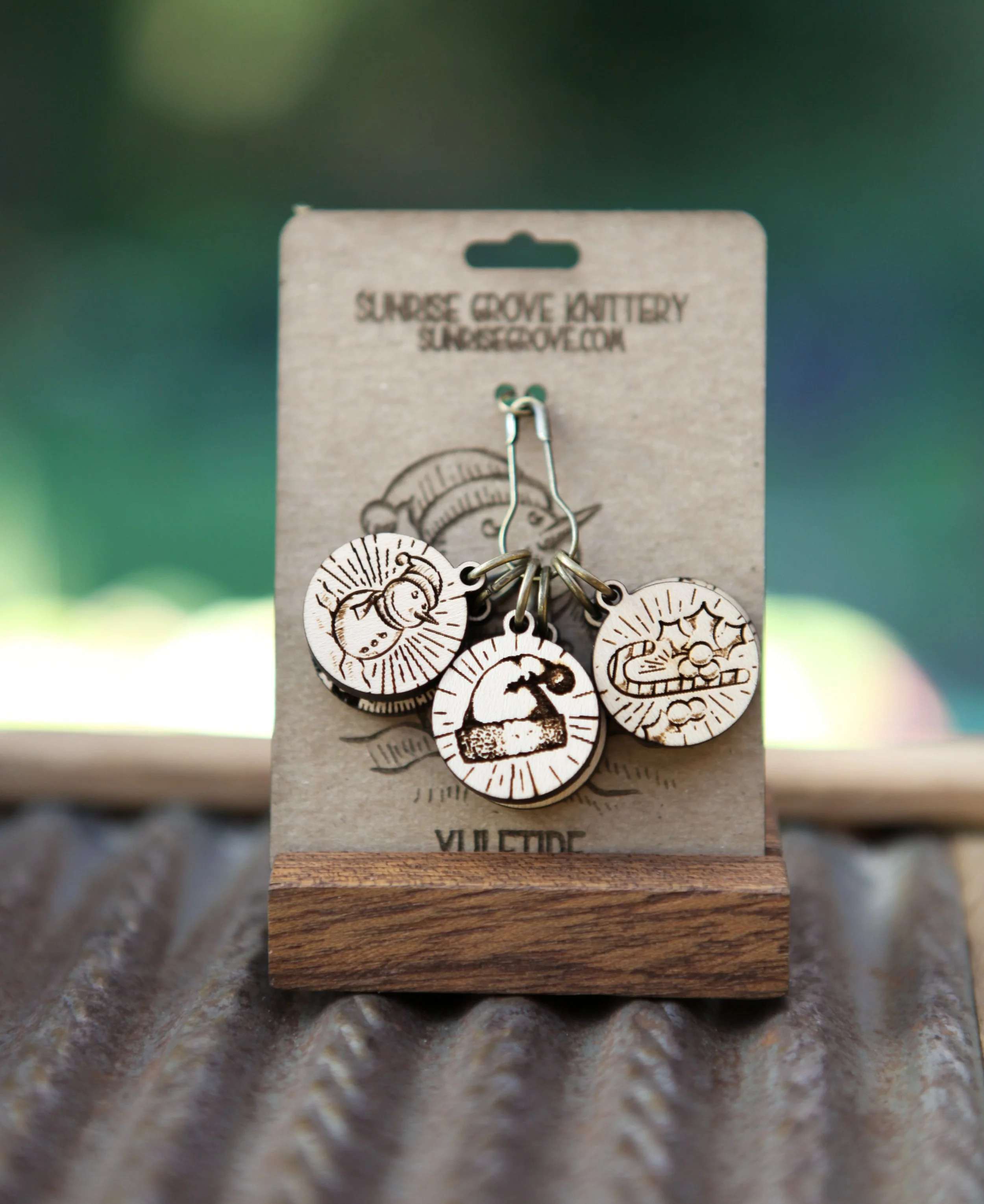 Stitch Markers Yuletide Set 9.jpg