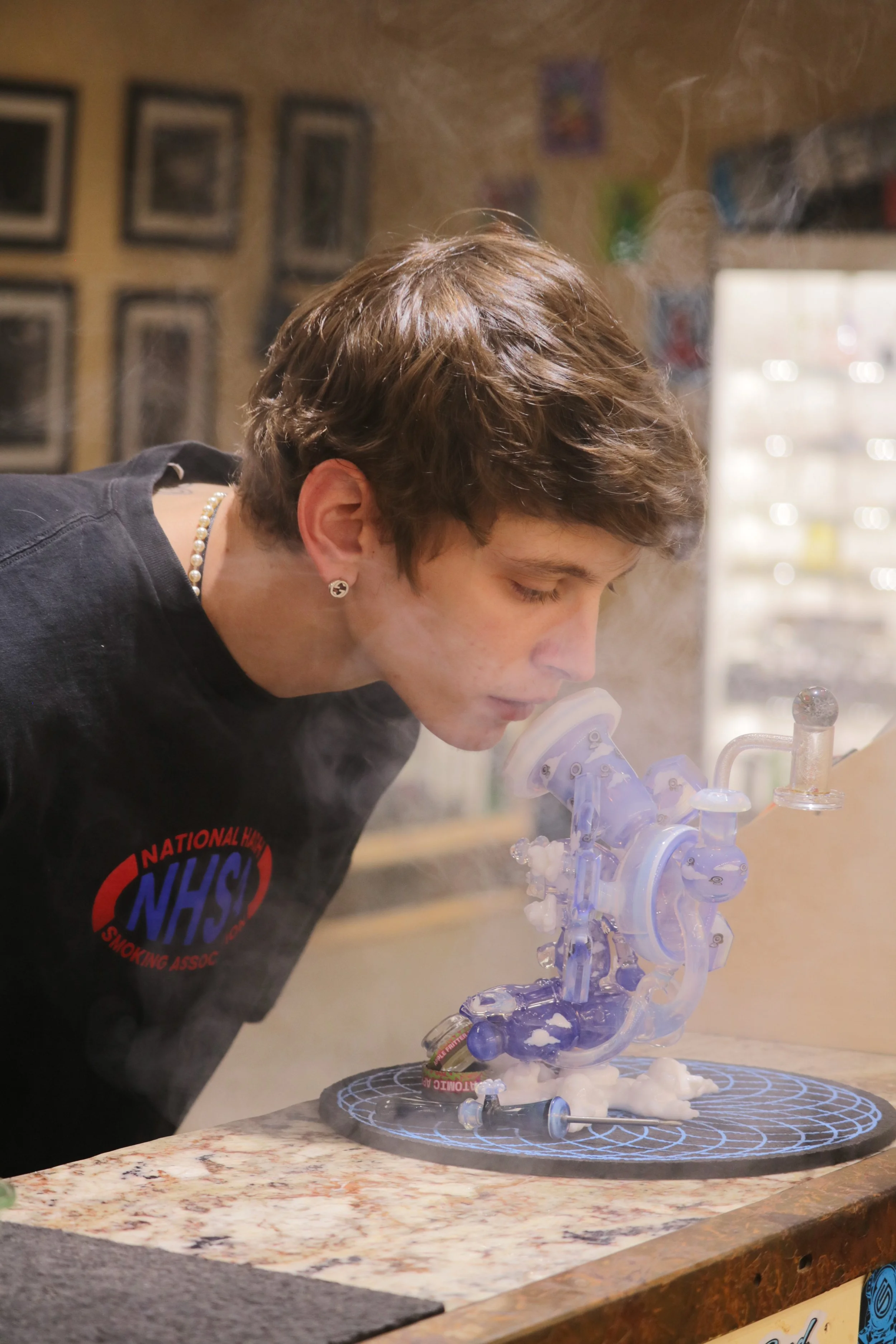Finn Taking a dab of Alien Labs Rosin out of the Banjo Devi
