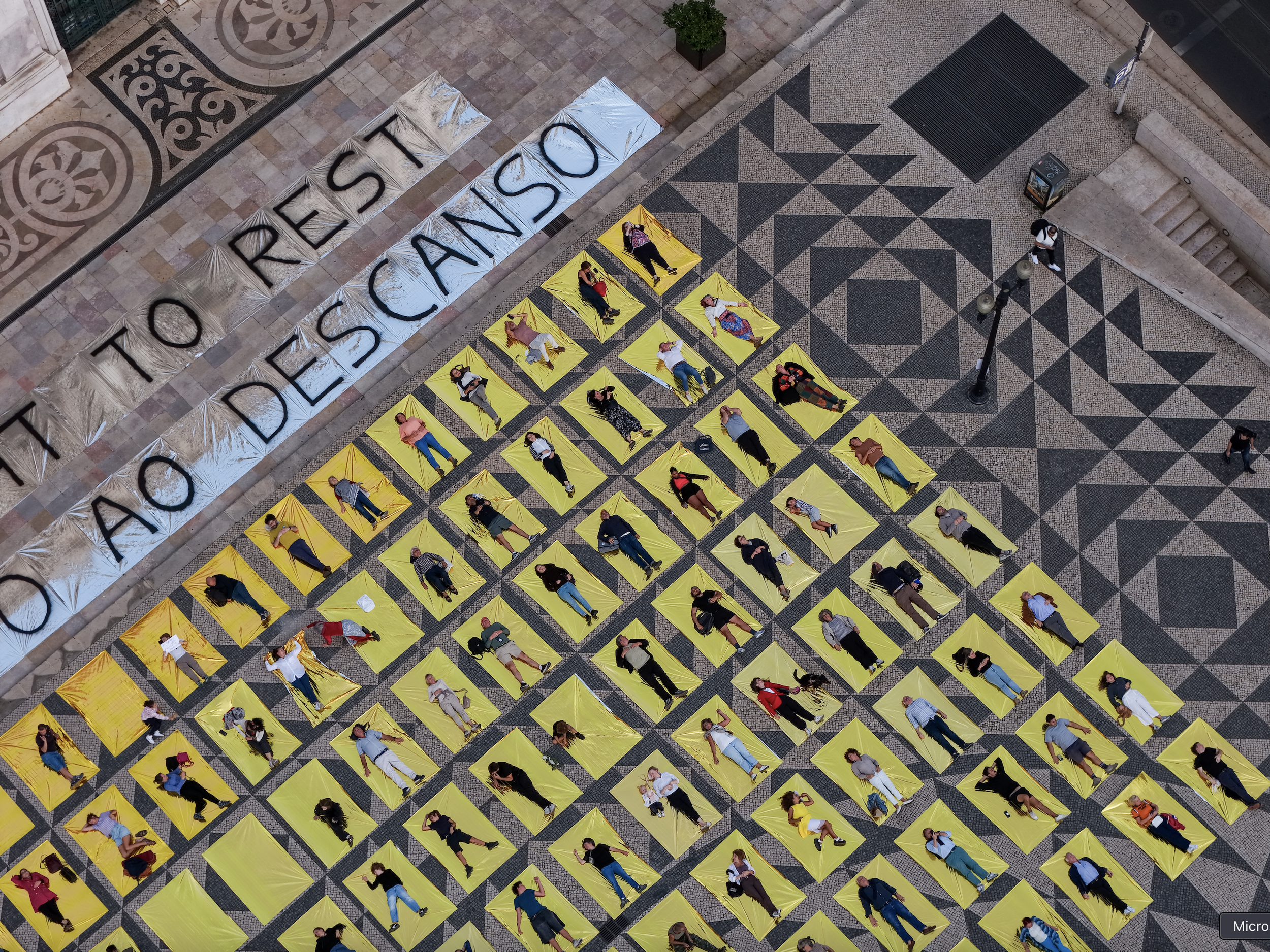 02 - Atelierbacklar:ArturCarvalho.png