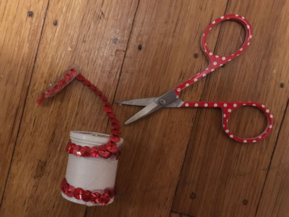 thread-dolls-cut.jpg