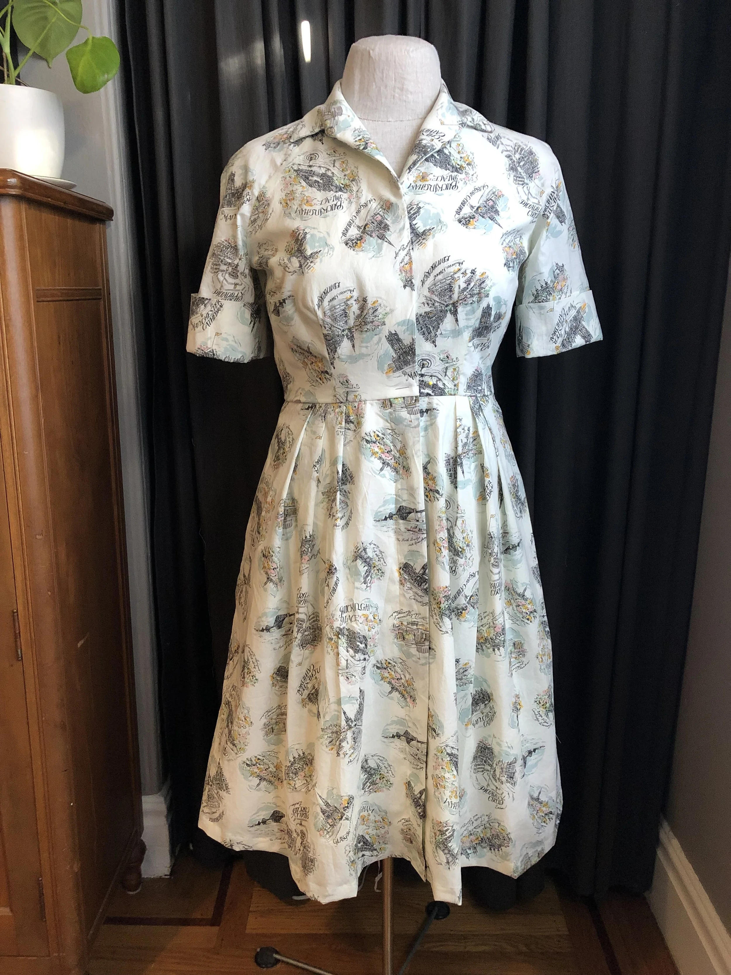 simplicity 2184 made from cotton lawn fabric, printed cotton lawn in Great Britain print