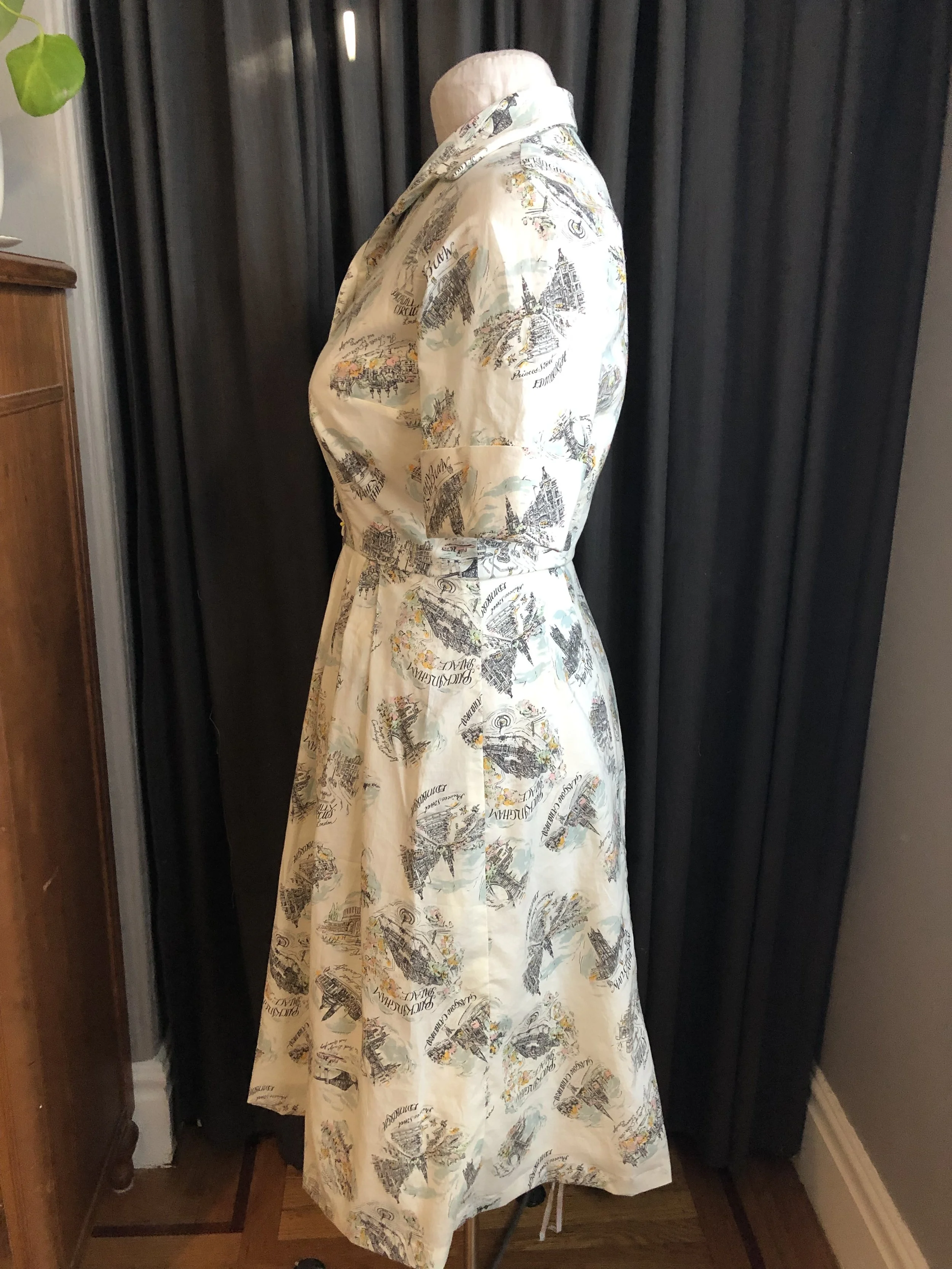 side view of dress made by Jennifer Serr from vintage 1950's pattern