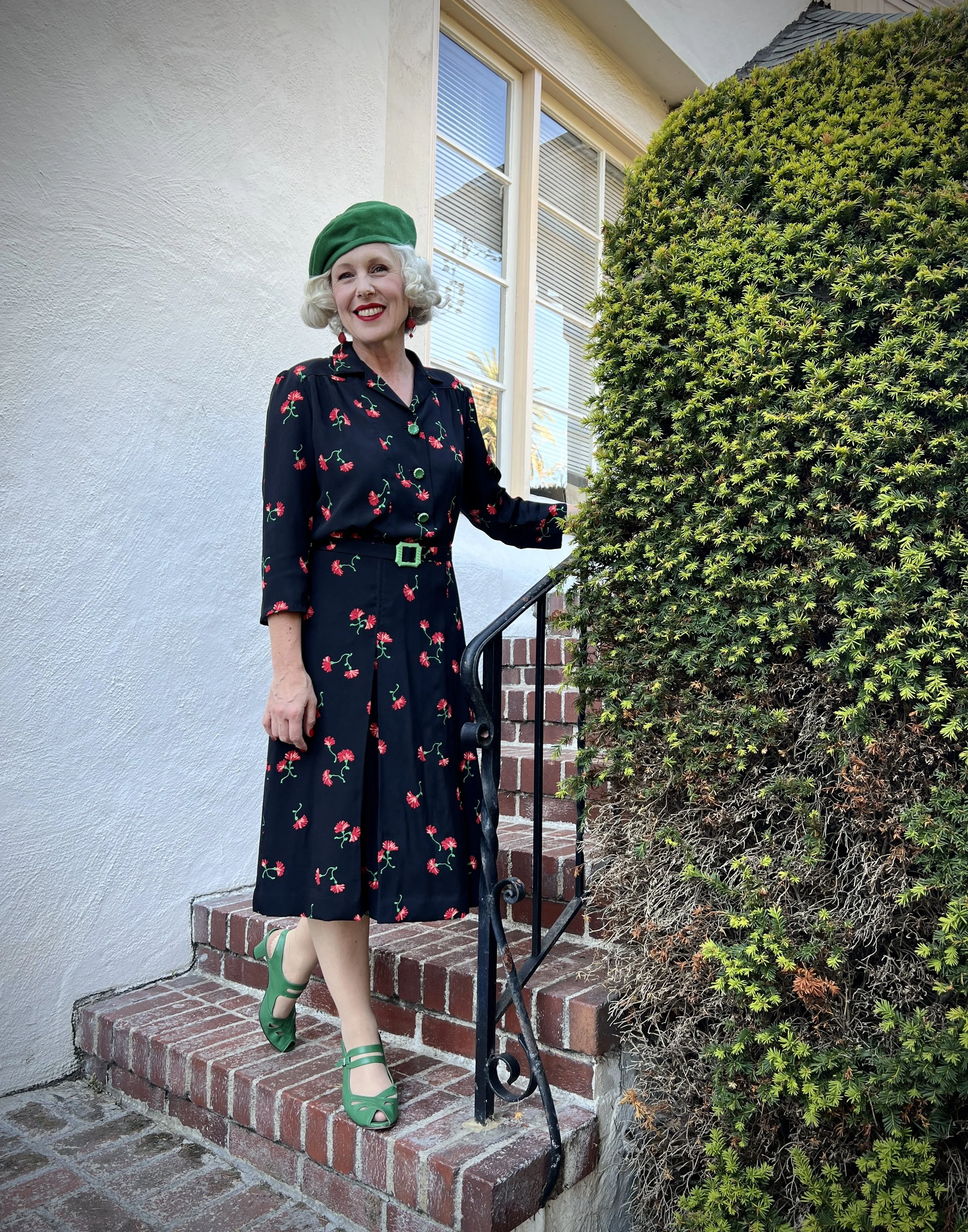 Vintage Silk Fabric from Claudia's Legacy Linens, Vintage 1940s simplicity Pattern, Hat made from Vintage pattern lending library pattern