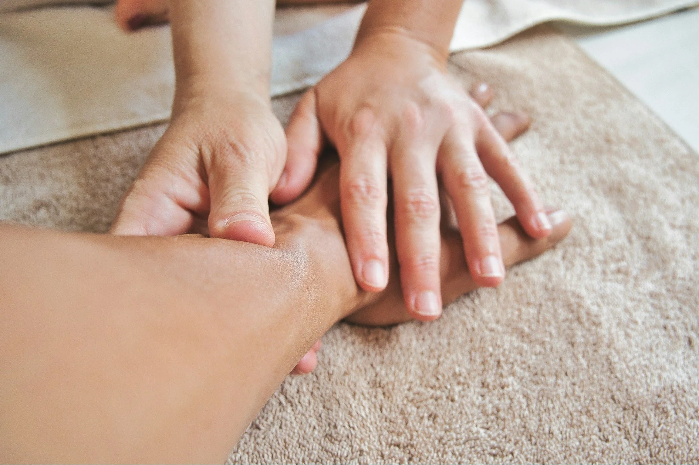 7 Benefits of Deep Tissue Massage for Active Adults
