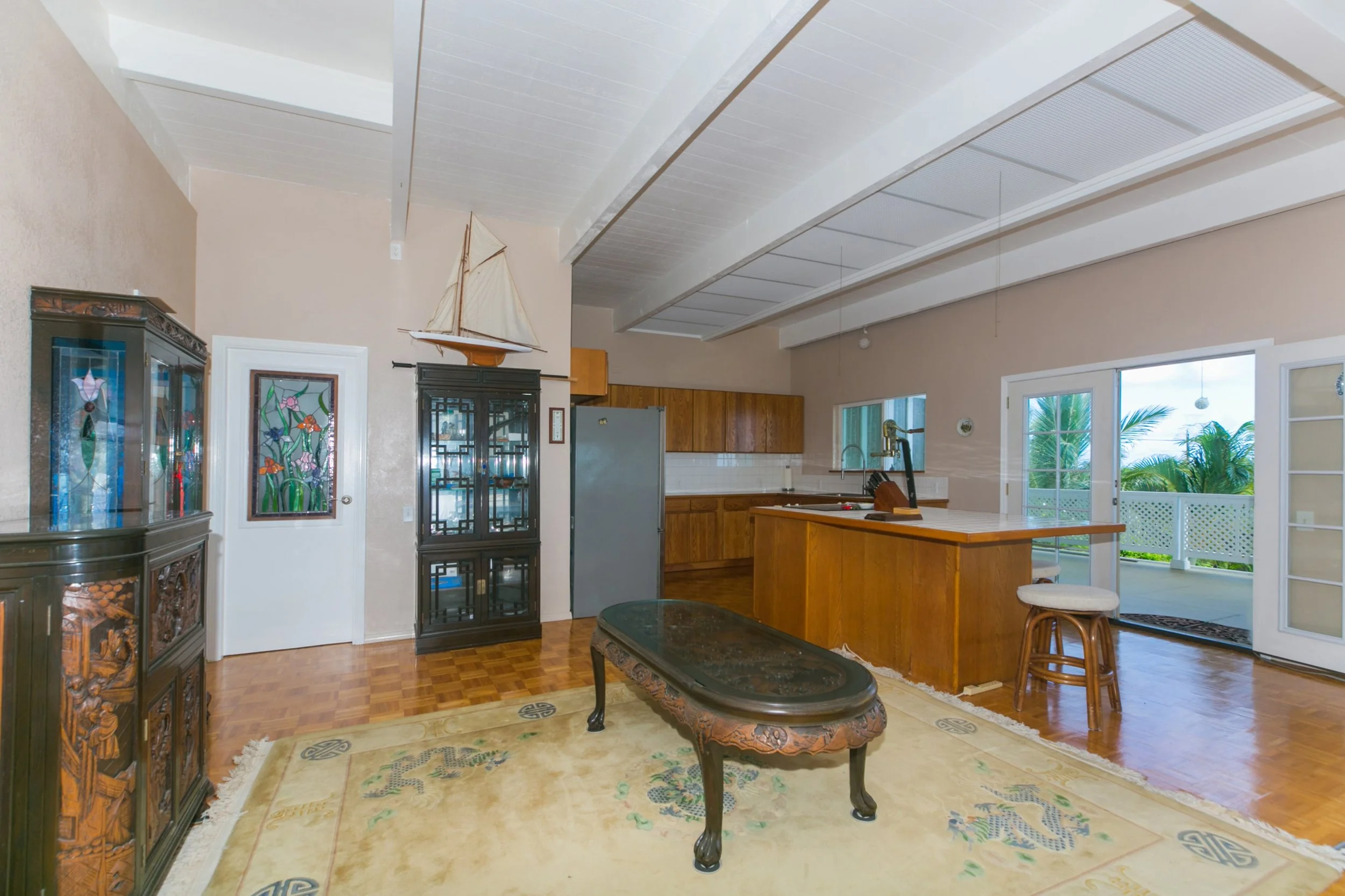 Commercial real estate Hawaii Retreat center, senior home, ocean view paradise cooking retreat