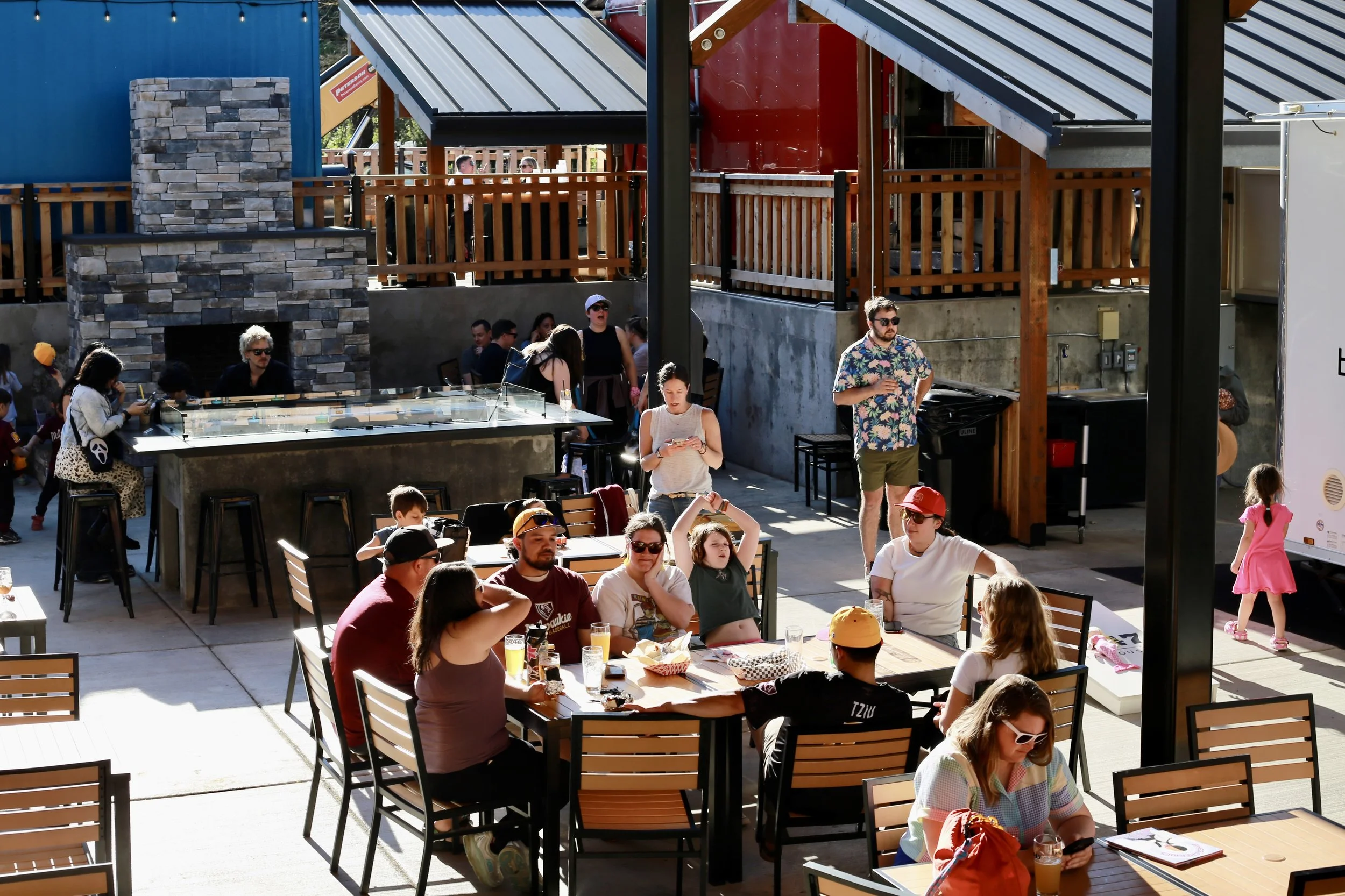 1847OutdoorPatio.JPG