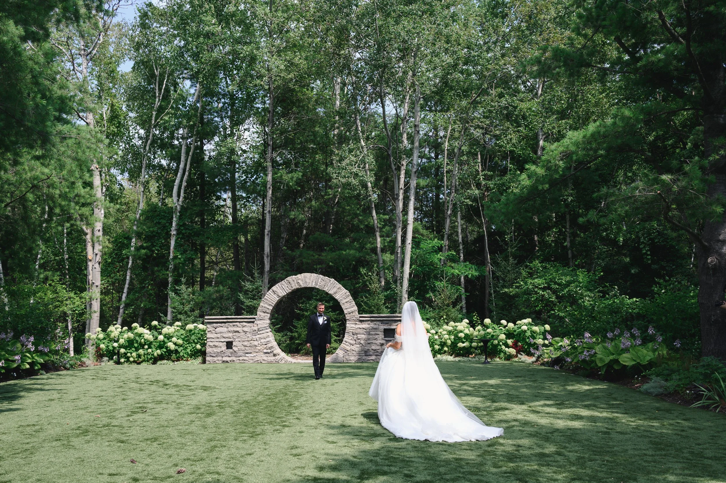 Julia & Spencer Wedding Sneak Peek-16 - Copy.jpg