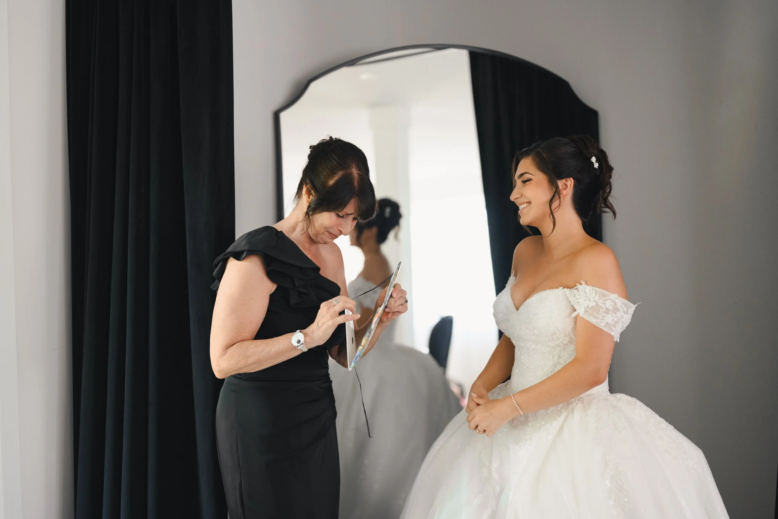 Julia & Spencer Wedding Sneak Peek-9.jpg