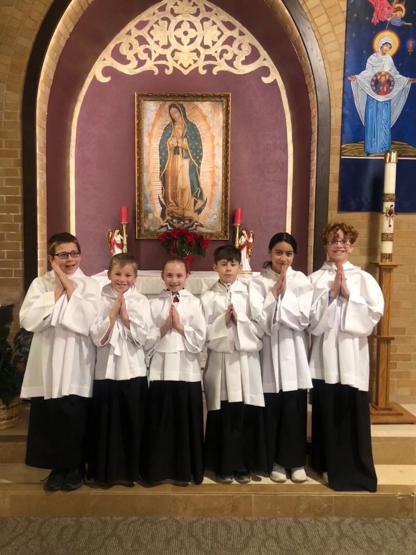 Today was truly blessed as we gathered for our weekly Advent Spiral and also celebrated the feast of the Immaculate Conception 🤍🕊️

May Mary accompany each of us in these days of waiting and help prepare our hearts for the joy of Christmas 🙏🏻

#m