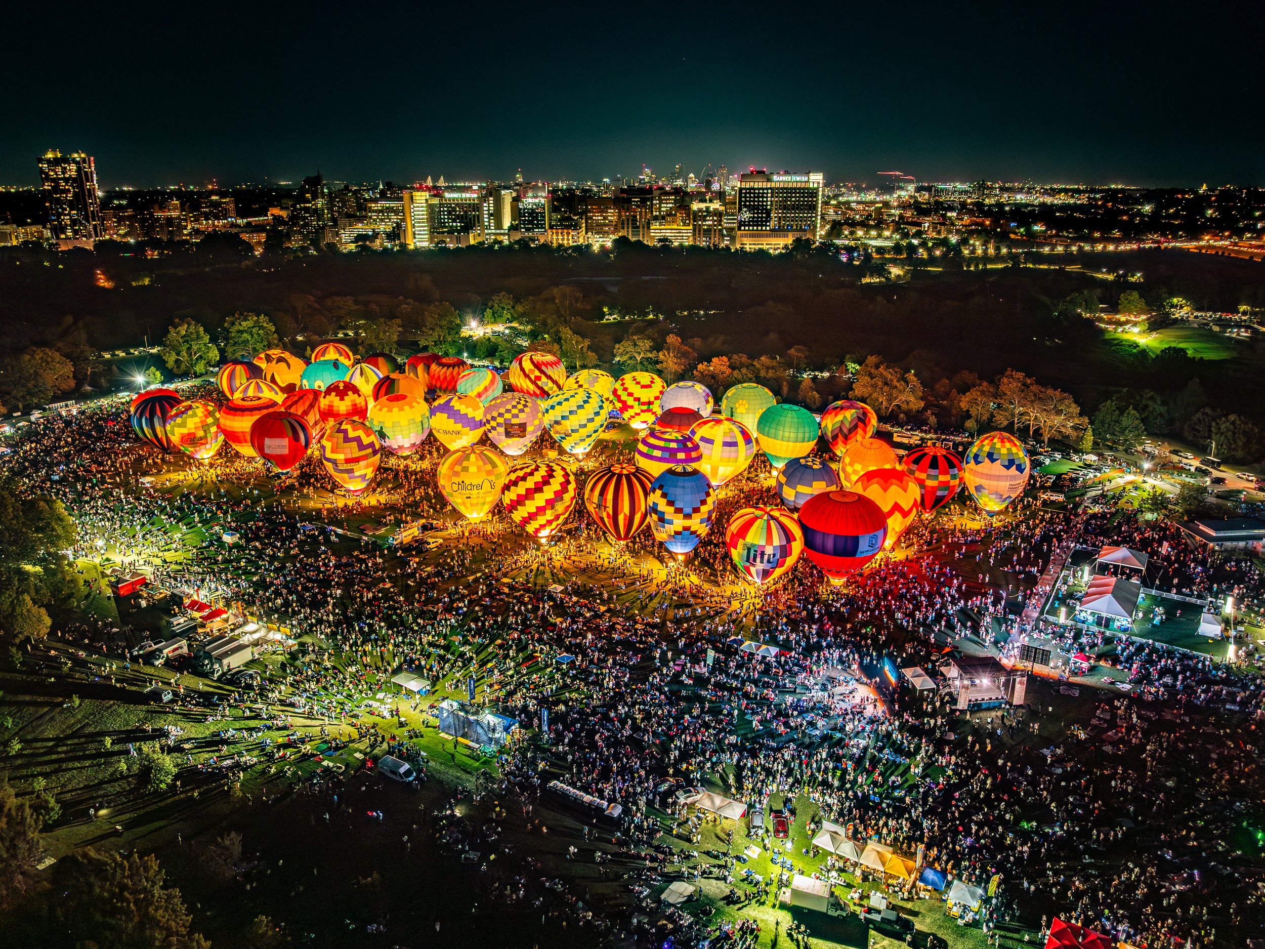 Justin Barr - 2025Glow4.jpg