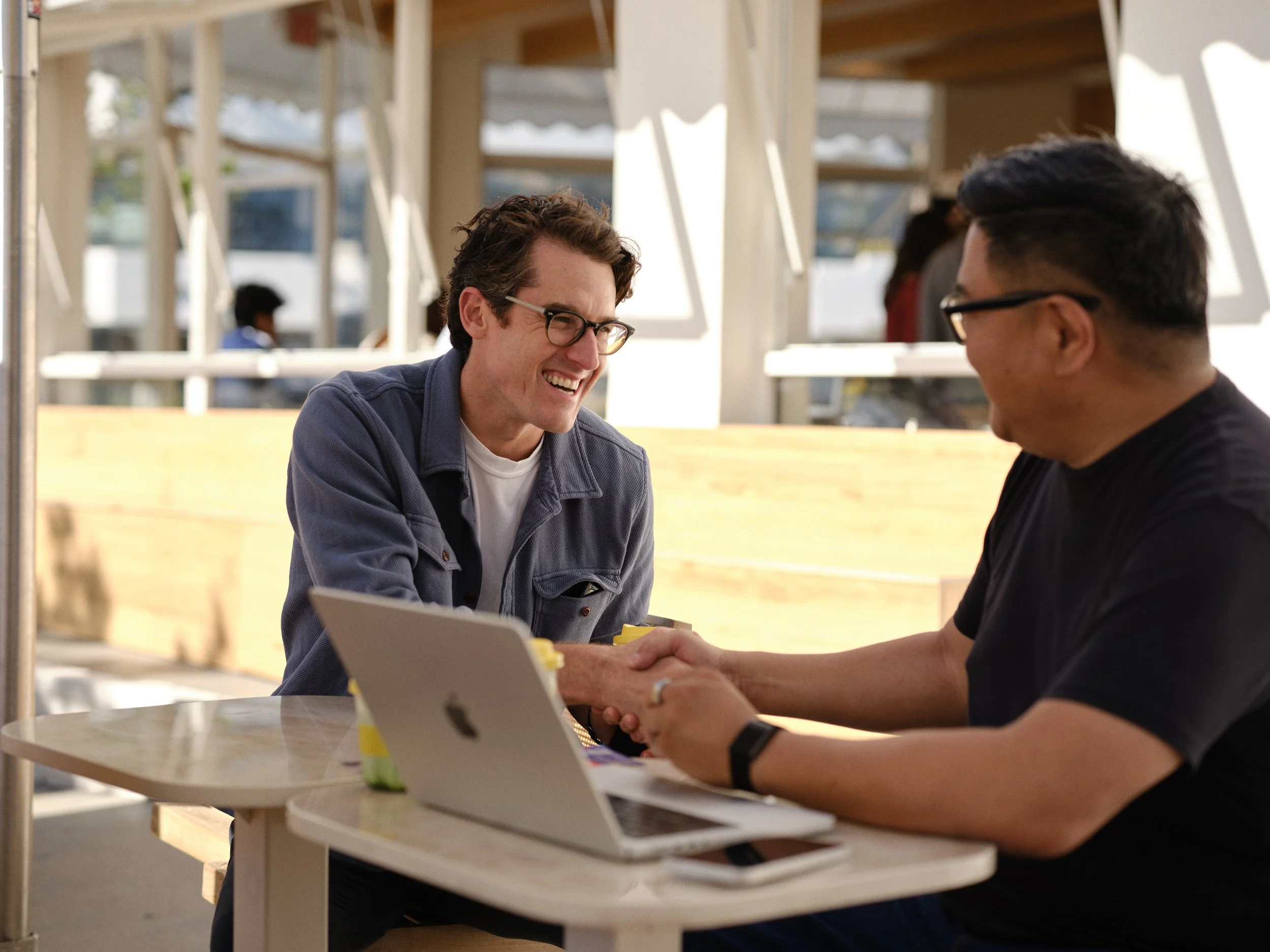 meeno-JAKE LEVINE 2026.04-11033.jpg