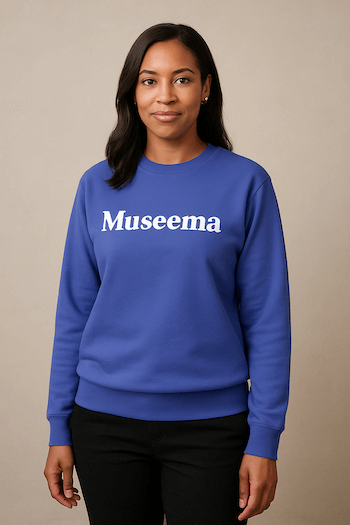 museema_swag_sweater_woman.png